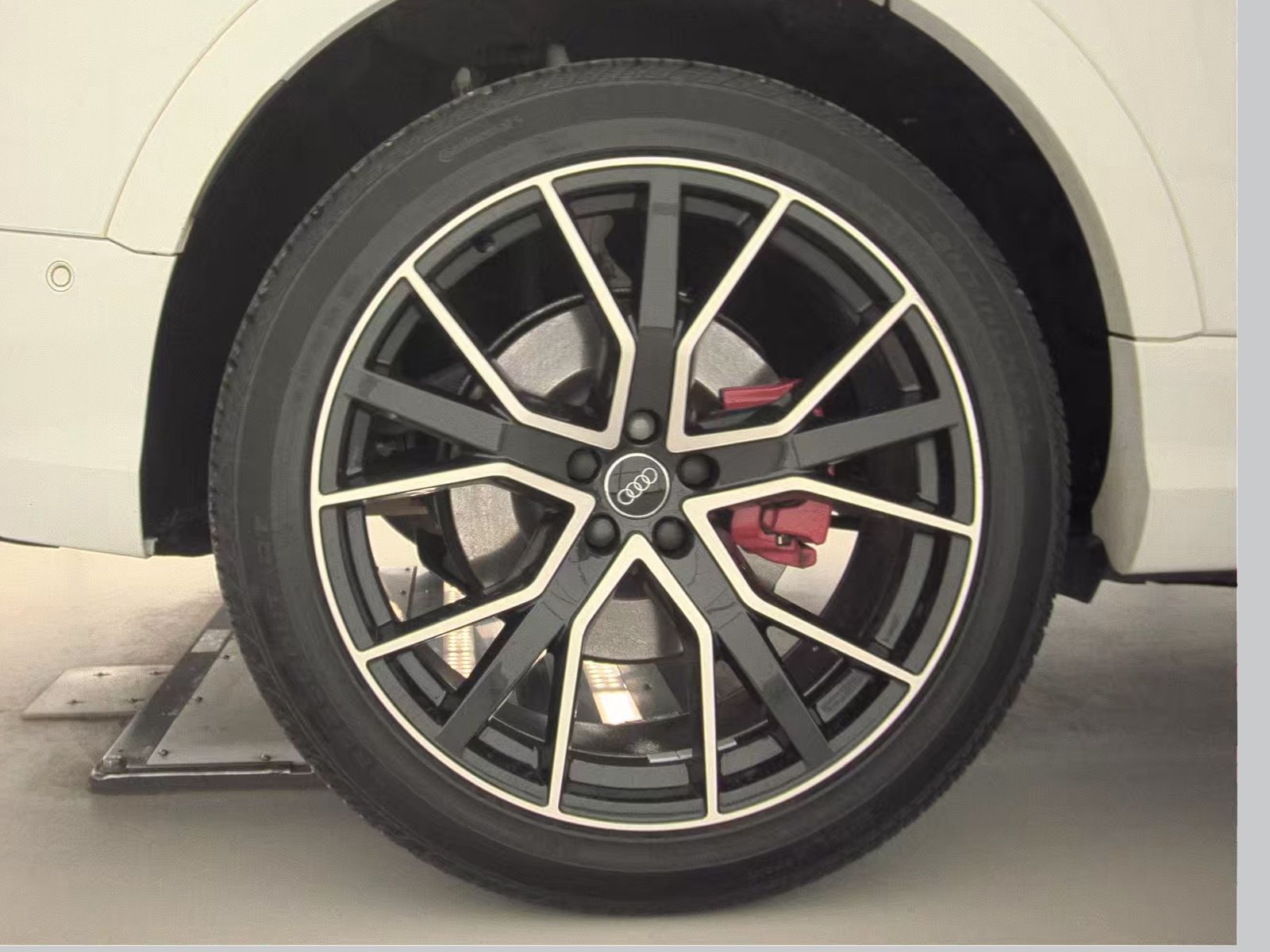 2019 Audi Q8 Premium Plus AWD