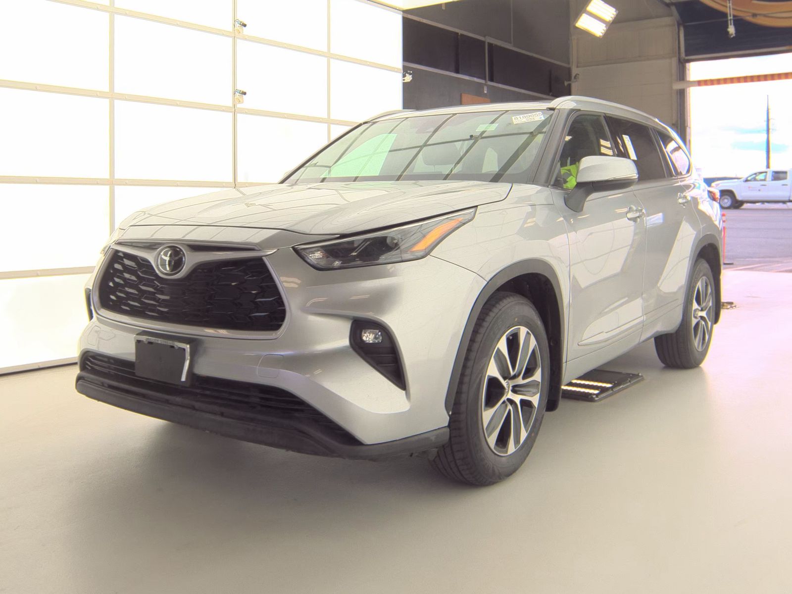 2022 Toyota Highlander XLE AWD