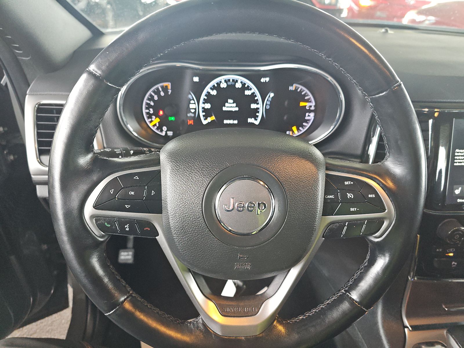 2022 Jeep Grand Cherokee Laredo X AWD