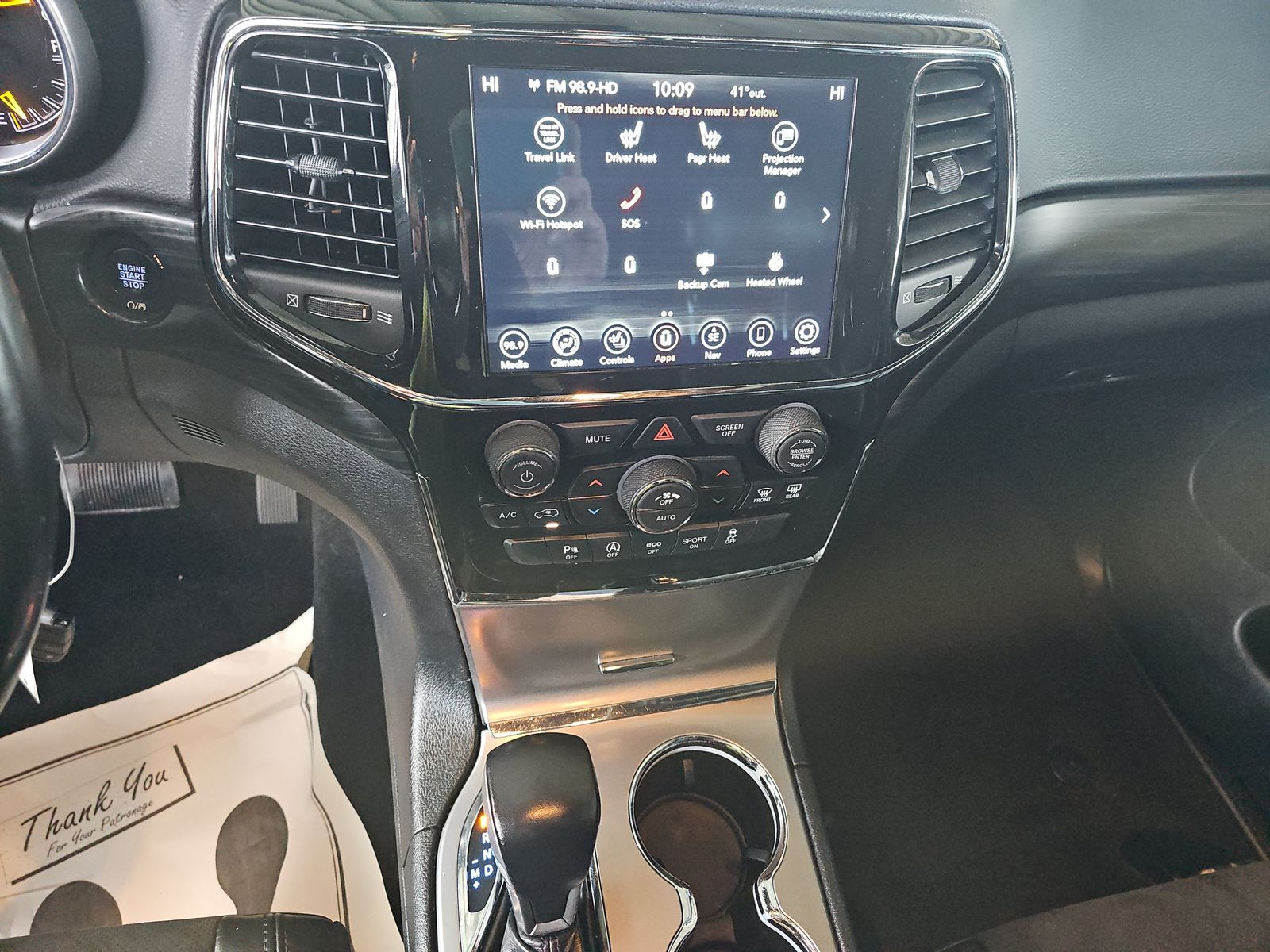 2022 Jeep Grand Cherokee Laredo X AWD