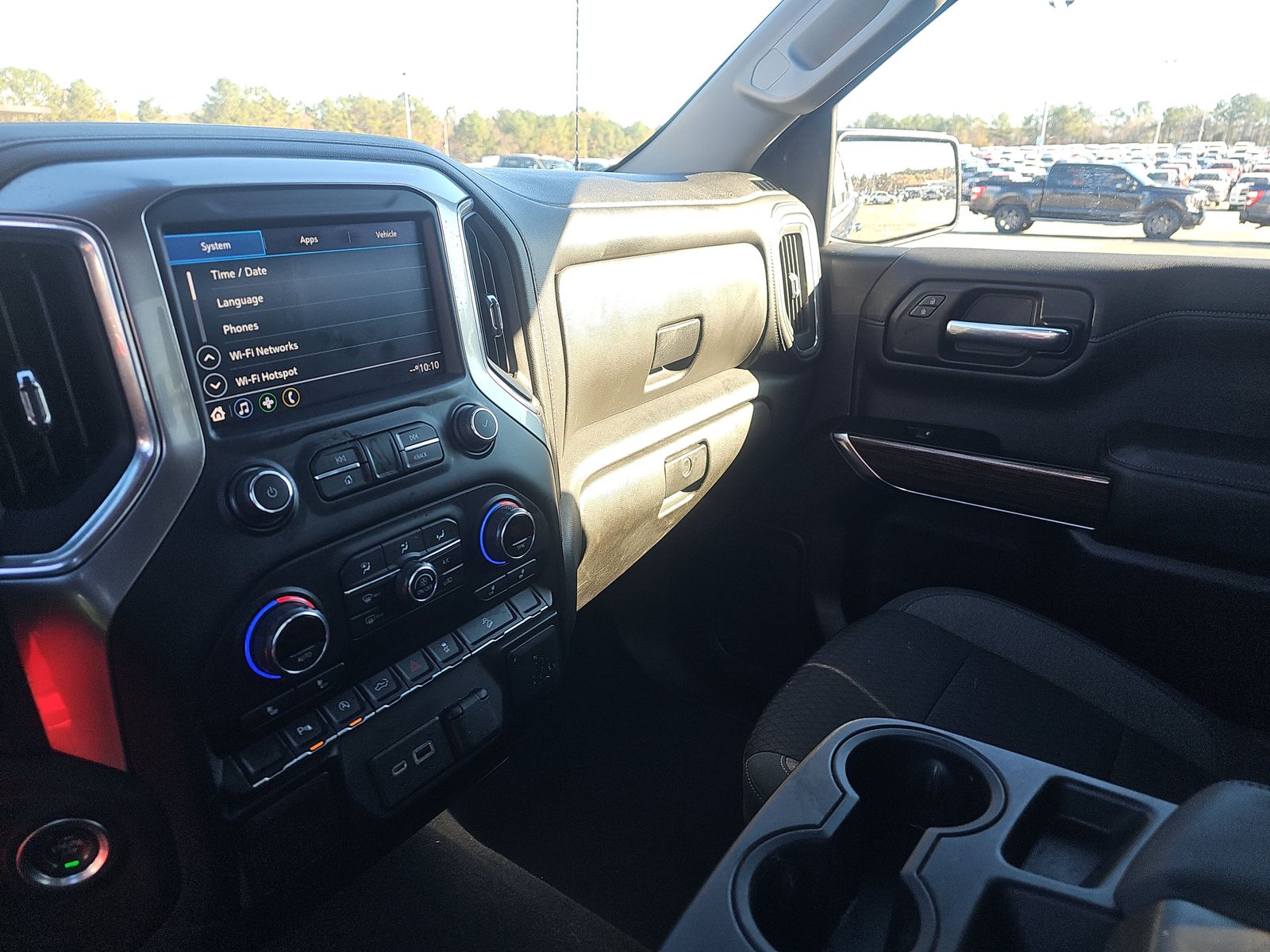 2022 Chevrolet Silverado 1500 LT AWD