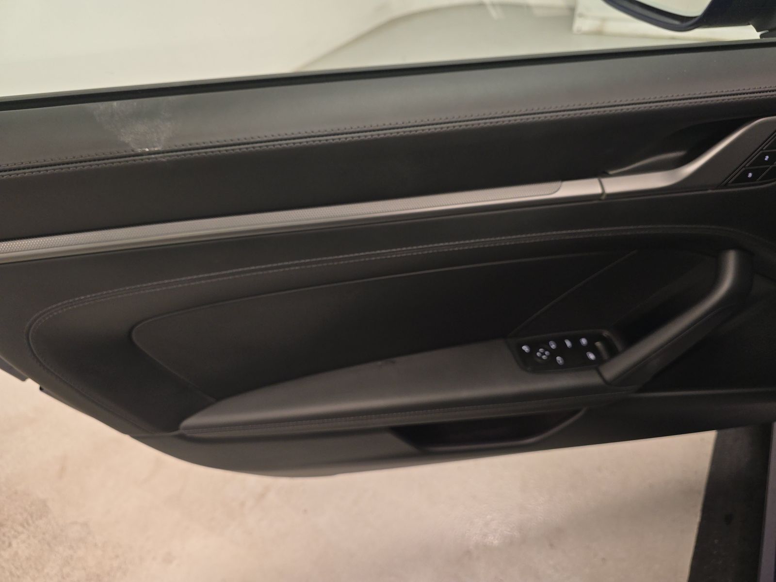 2025 Porsche 911 Carrera RWD