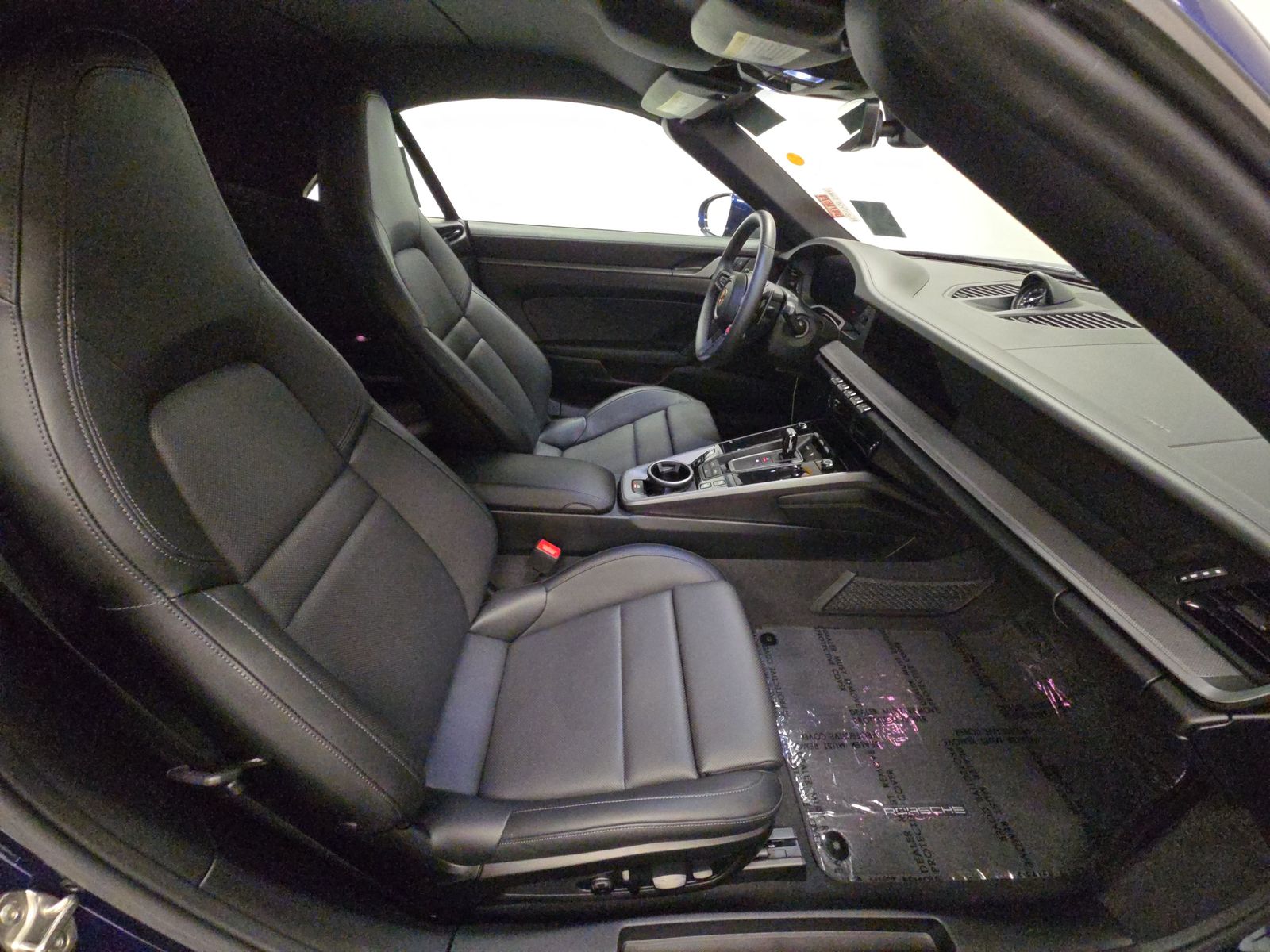 2025 Porsche 911 Carrera RWD