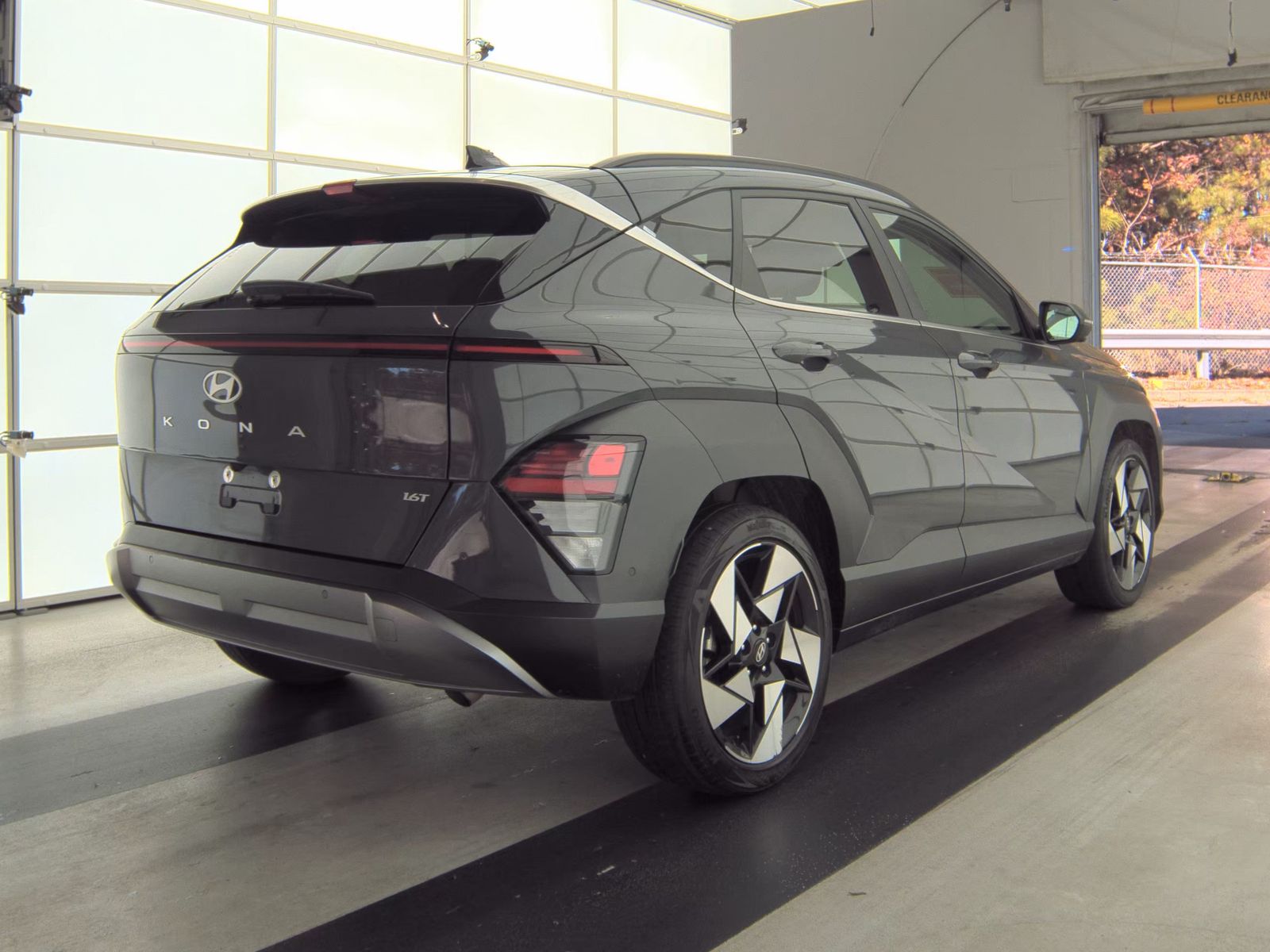 2024 Hyundai Kona Limited FWD