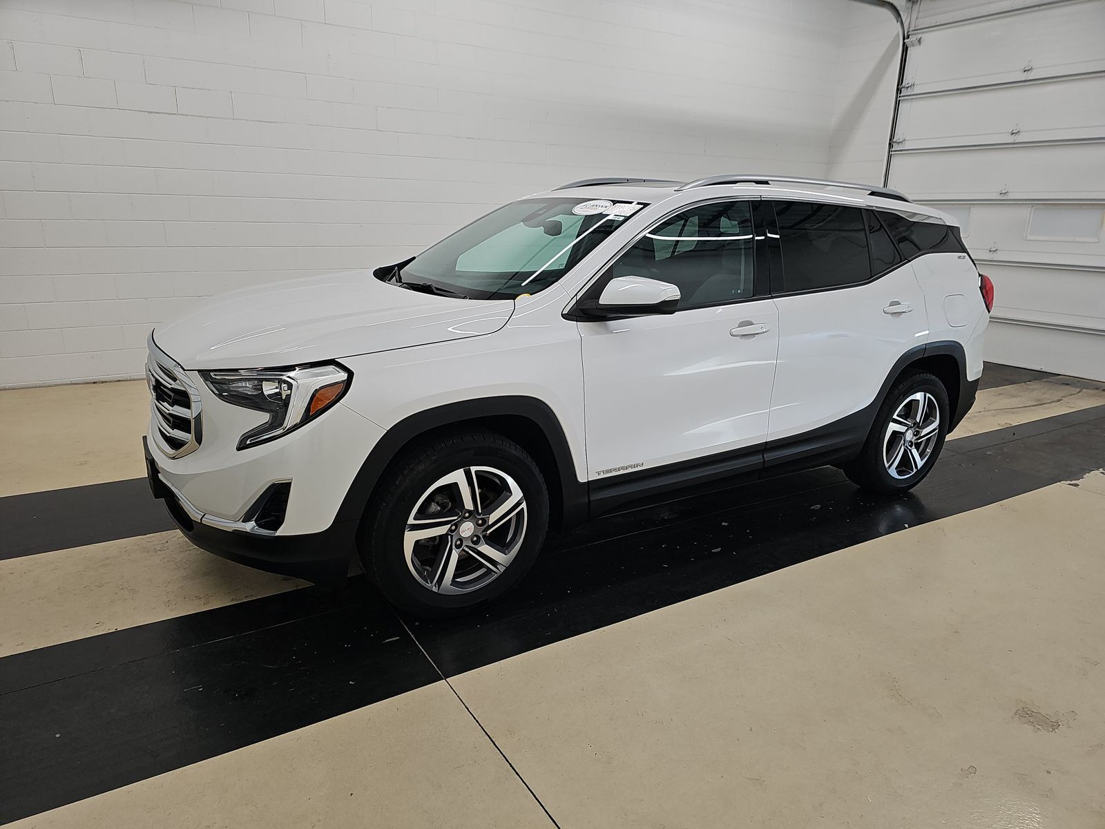 2021 GMC Terrain SLT's photo