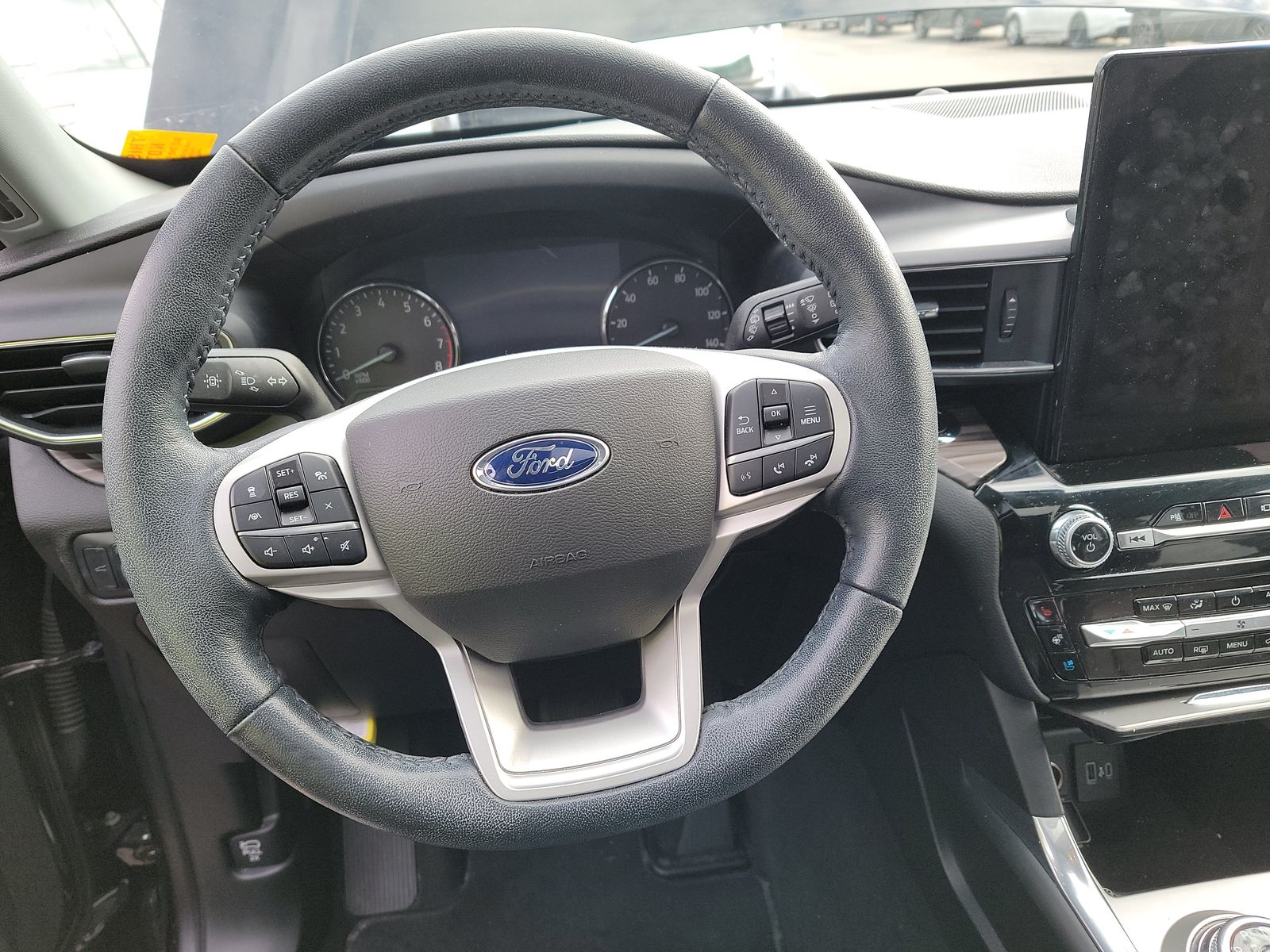 2022 Ford Explorer Limited AWD