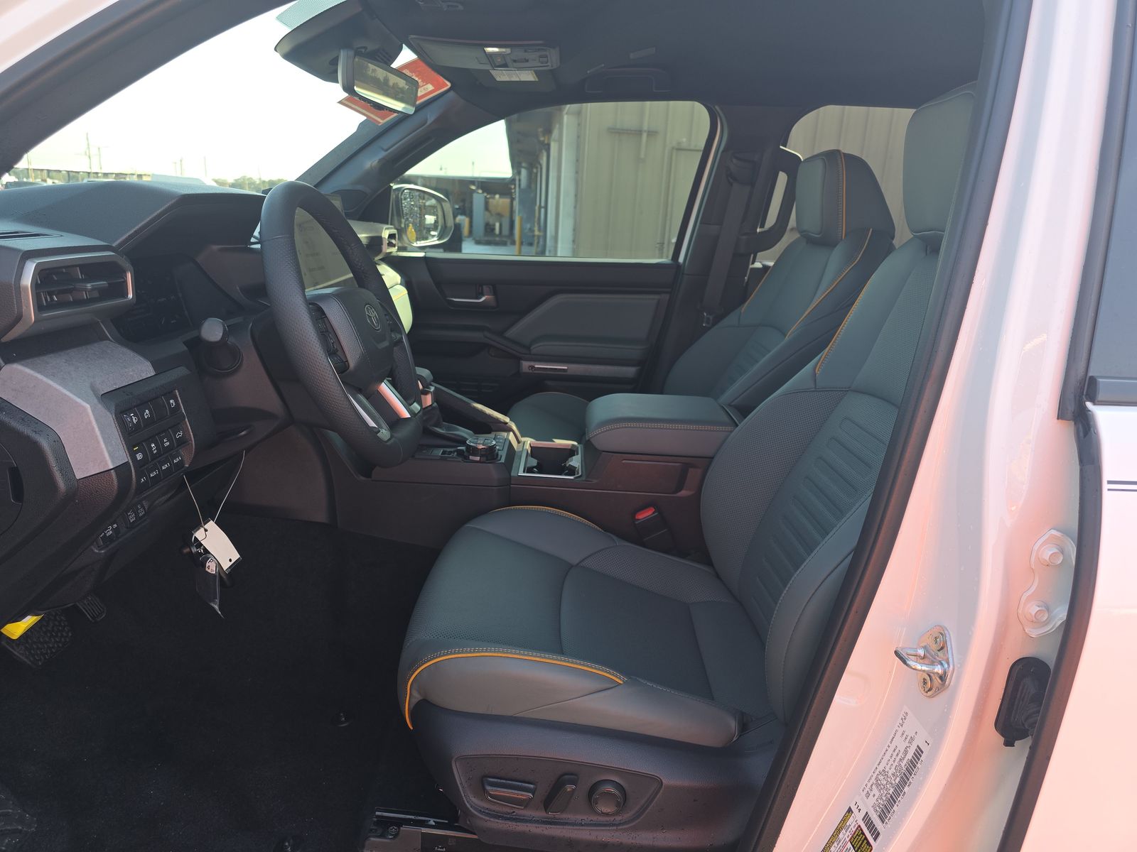 2025 Toyota Tacoma Hybrid Trailhunter AWD