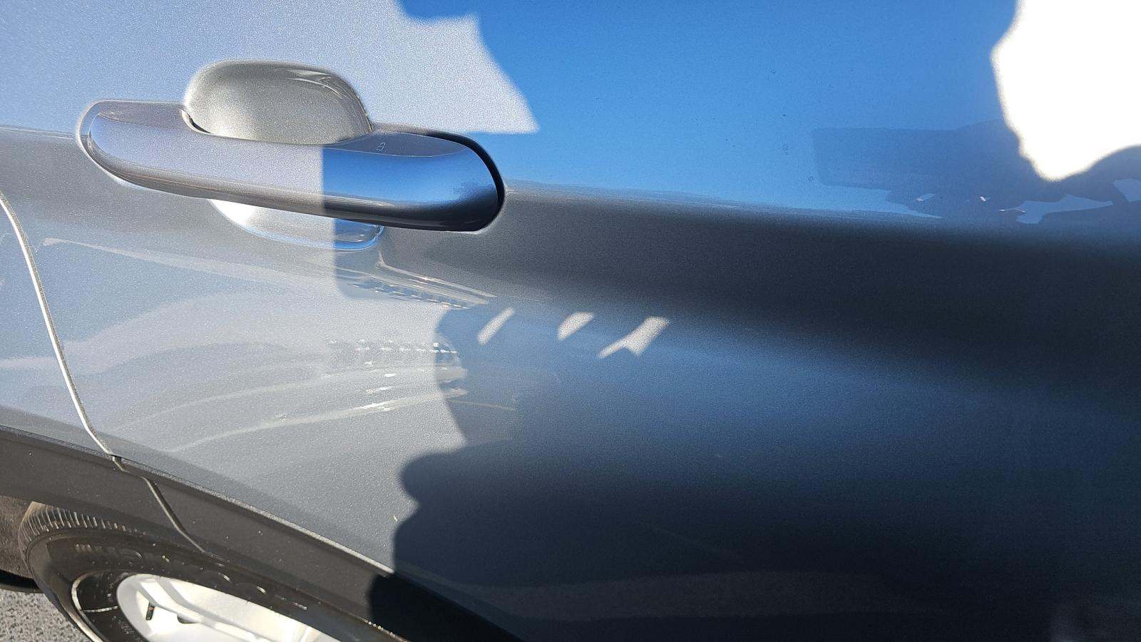 2023 Ford Explorer XLT RWD