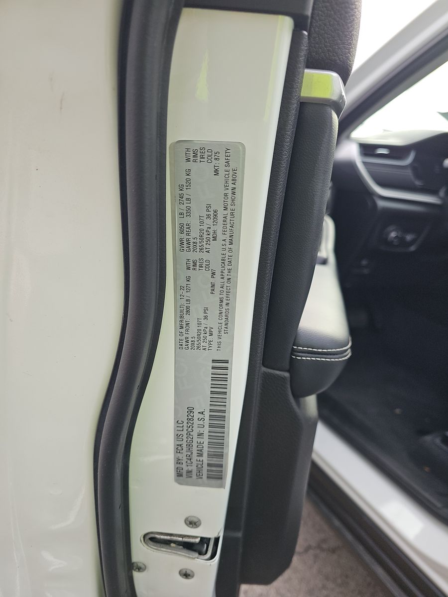 2023 Jeep Grand Cherokee Limited AWD