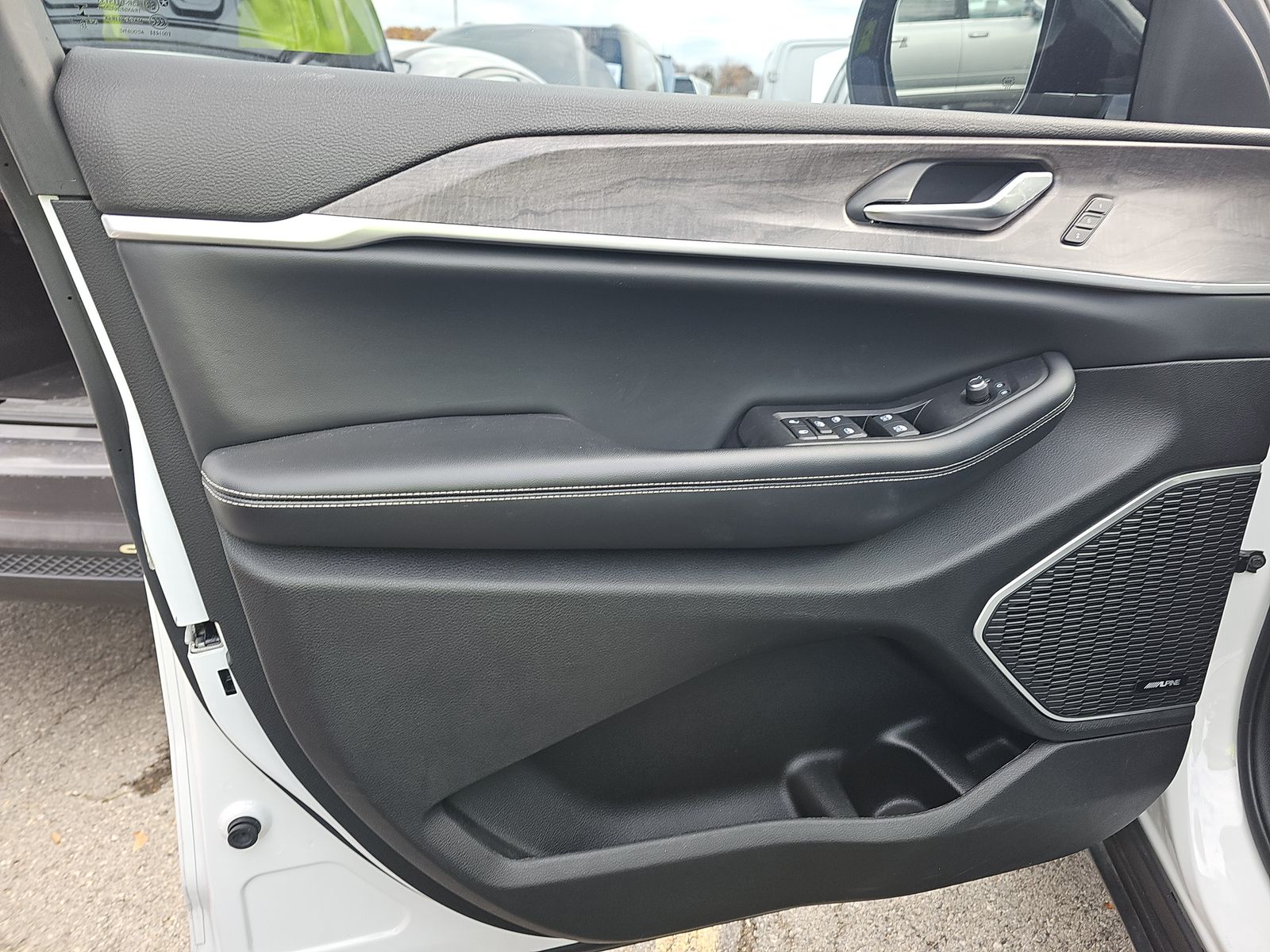 2023 Jeep Grand Cherokee Limited AWD