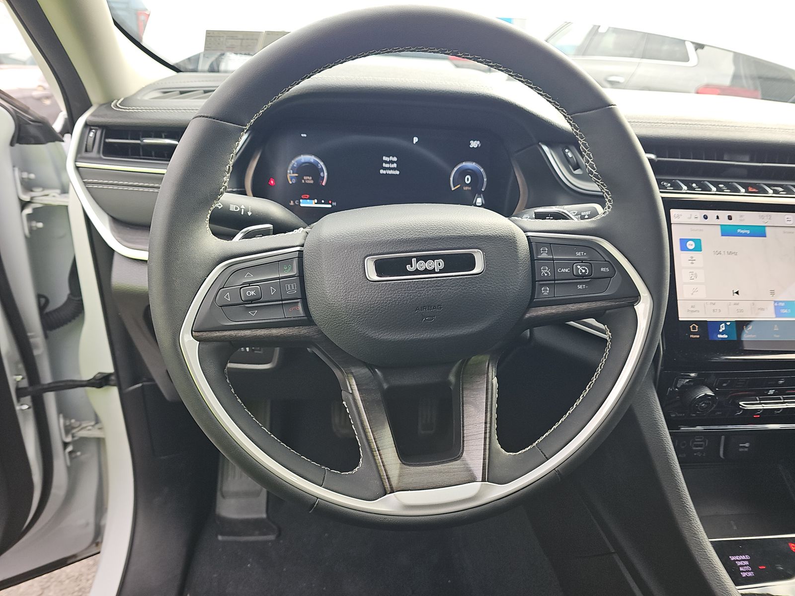 2023 Jeep Grand Cherokee Limited AWD