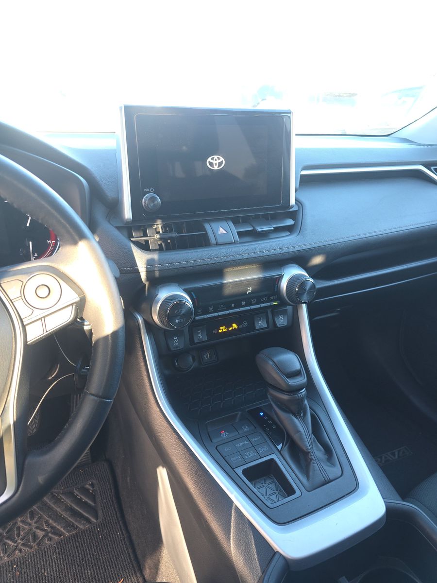 2024 Toyota RAV4 XLE AWD