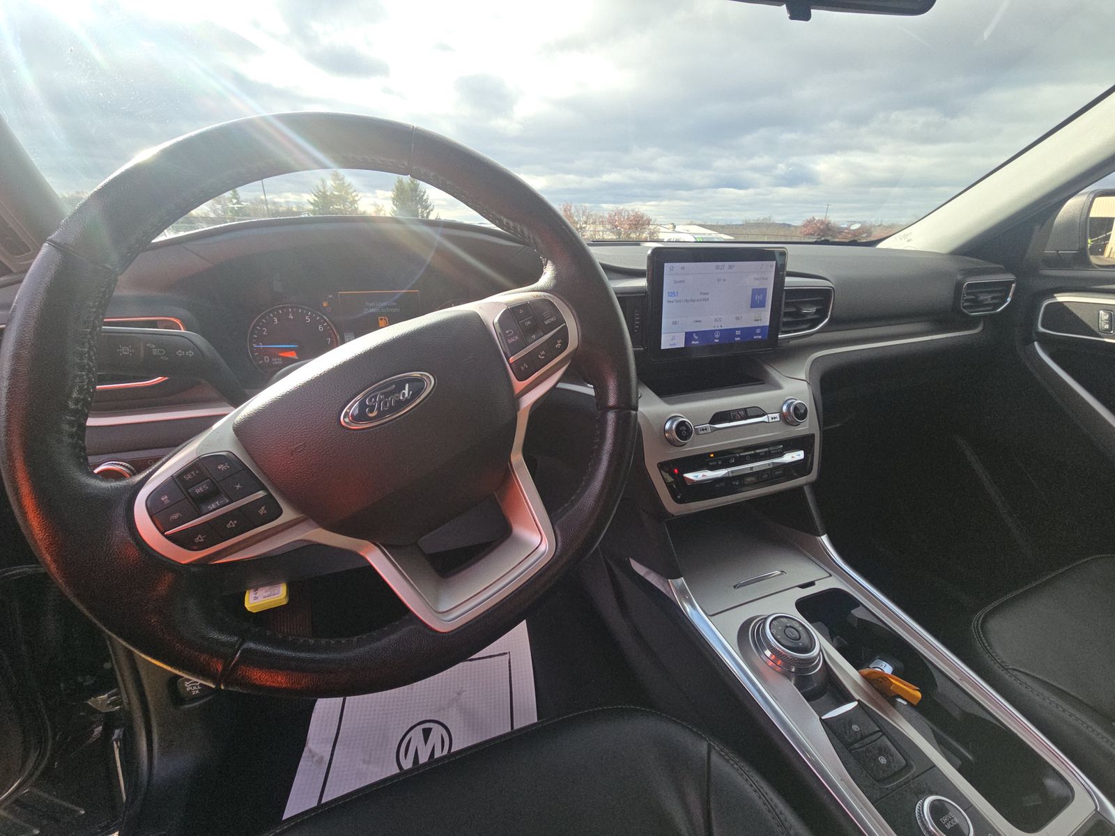 2023 Ford Explorer XLT AWD