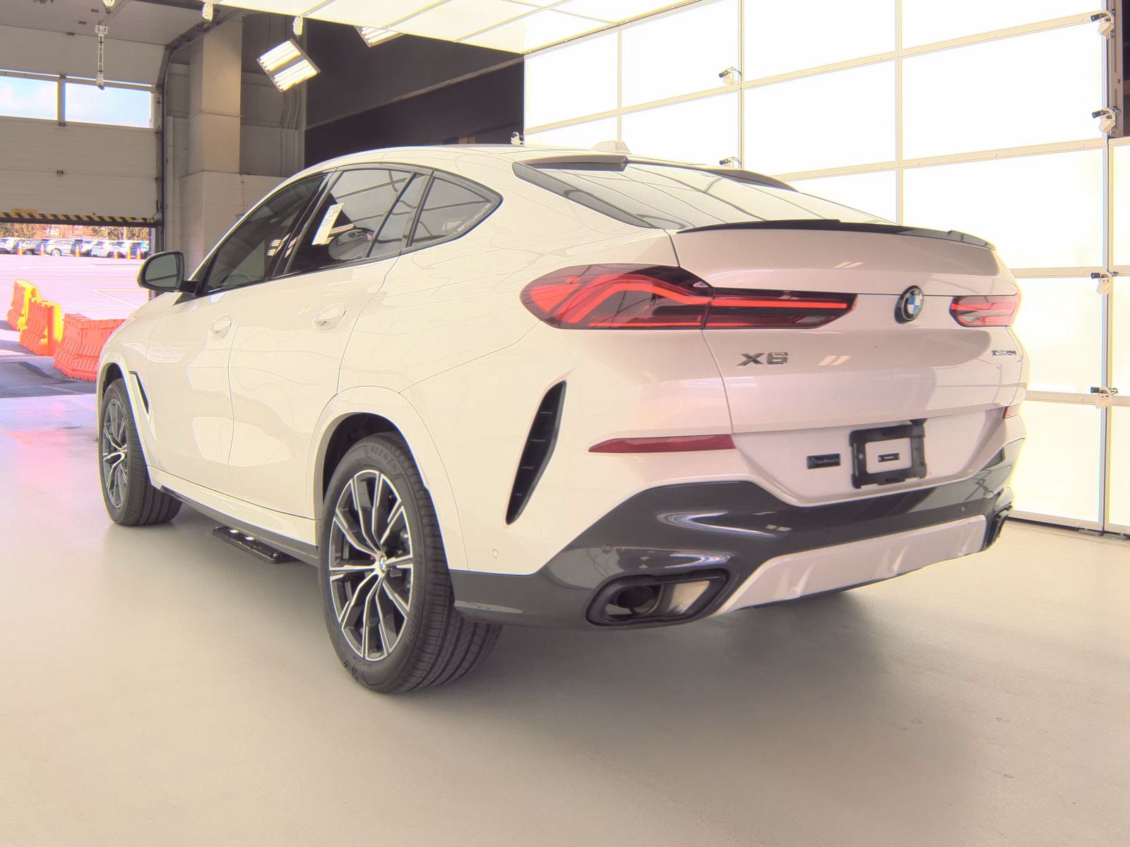 2024 BMW X6 xDrive40i AWD