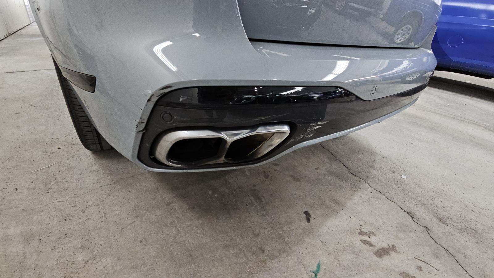 2024 BMW X7 M60i AWD