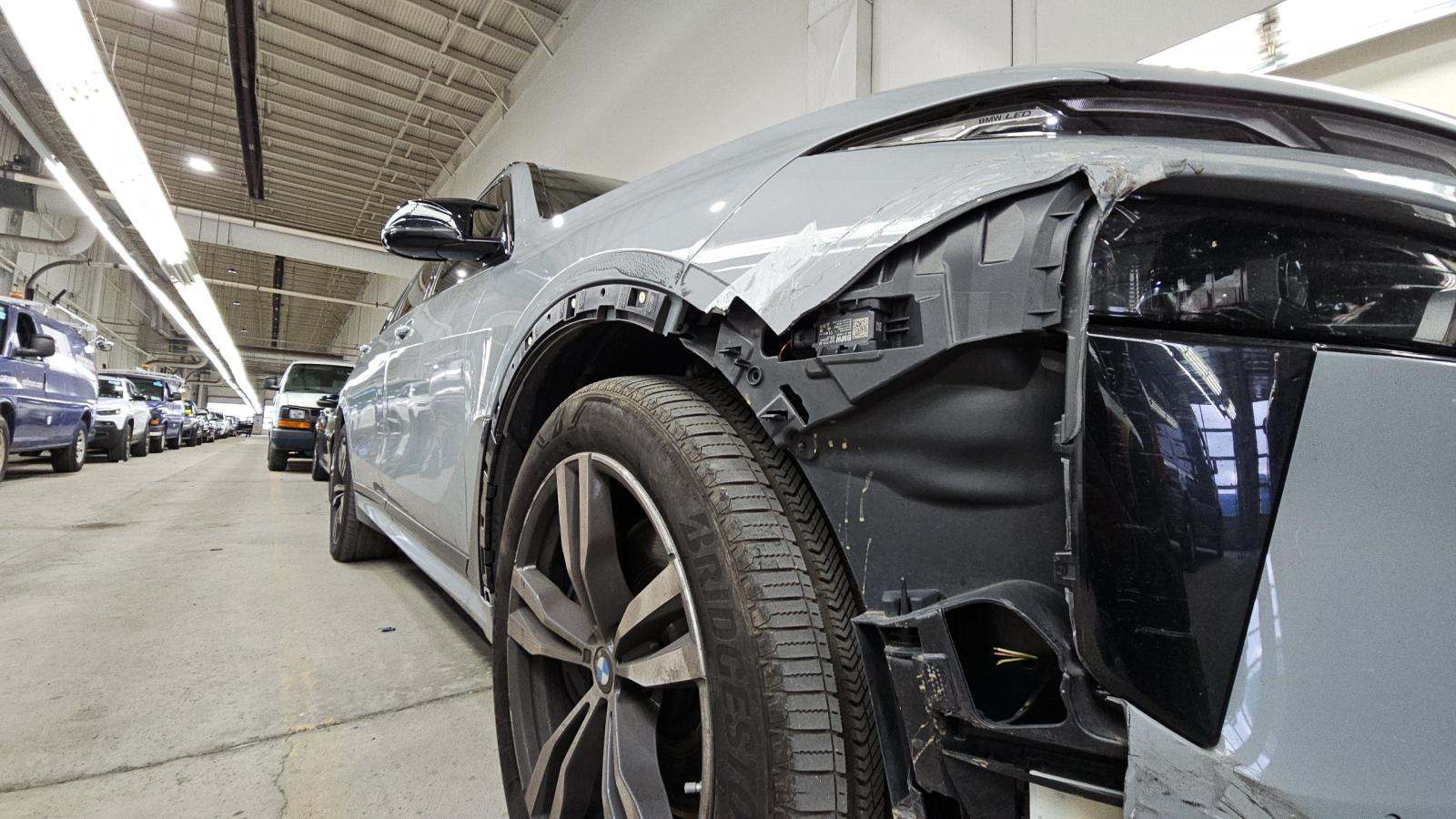 2024 BMW X7 M60i AWD