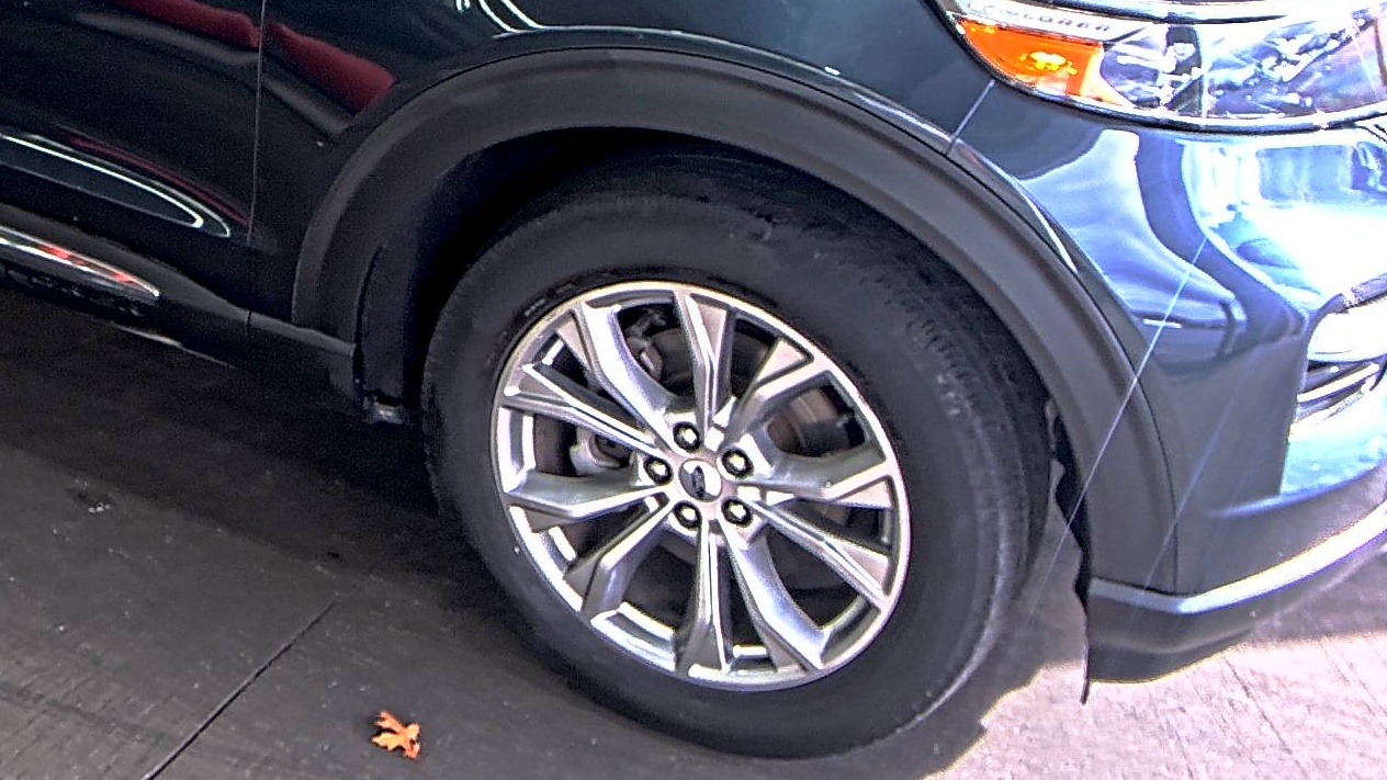 2023 Ford Explorer XLT AWD