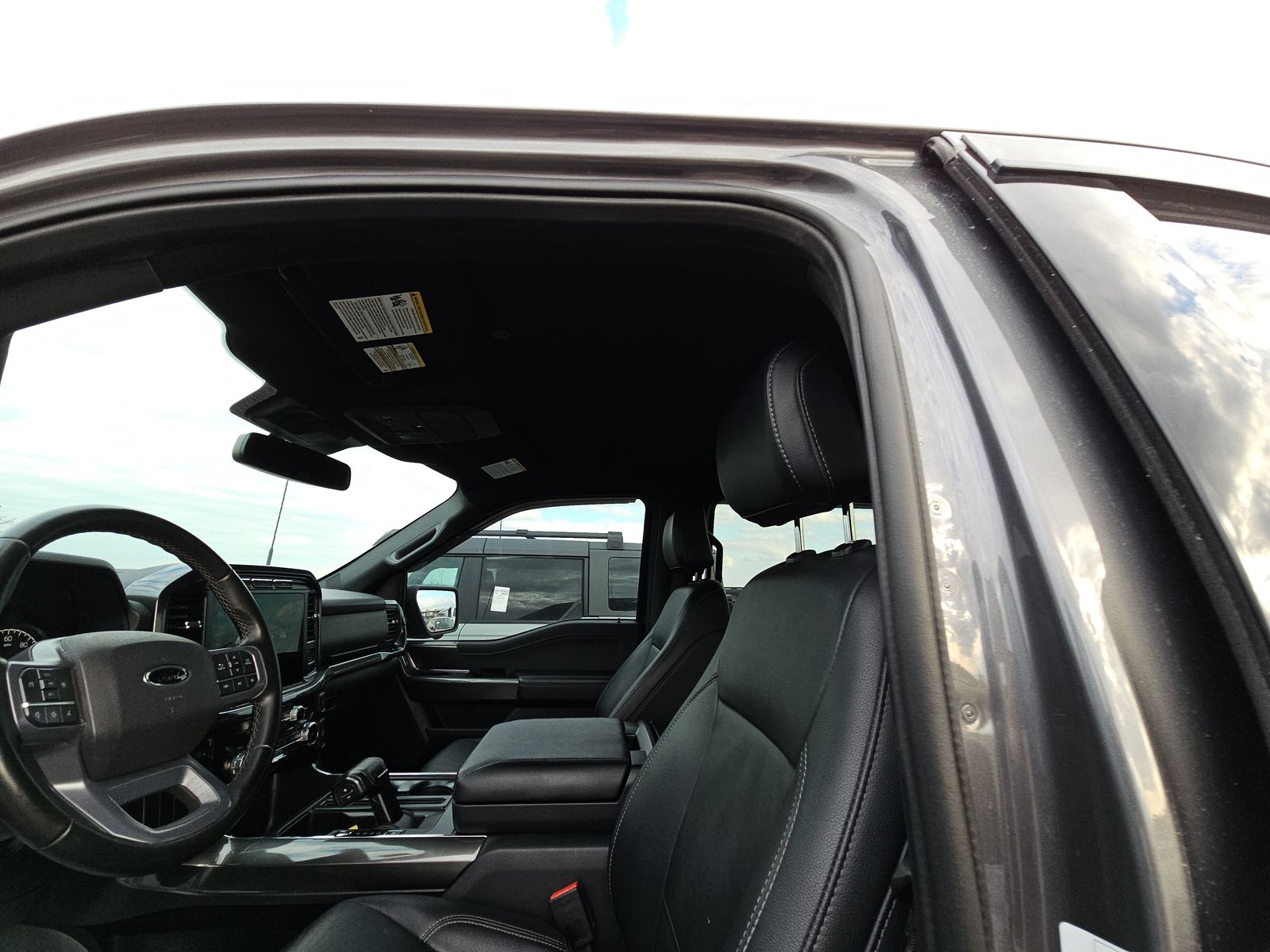 2023 Ford F-150 XLT AWD