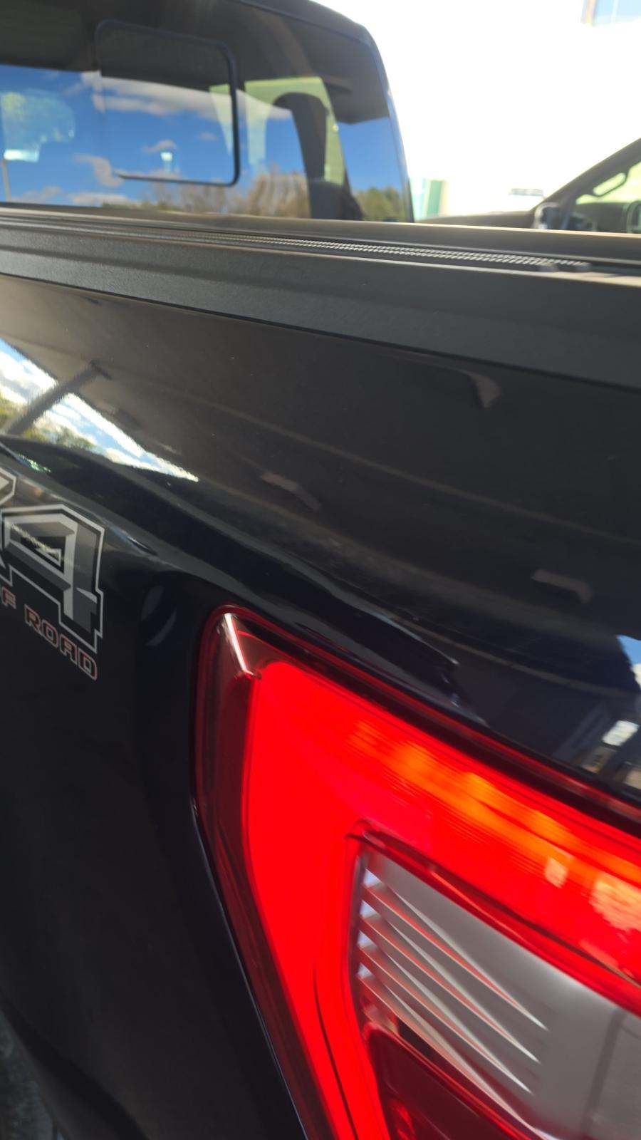 2022 Ford F-150 Hybrid Lariat AWD