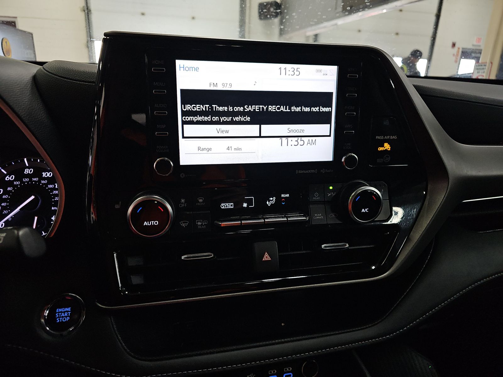 2022 Toyota Highlander XLE AWD