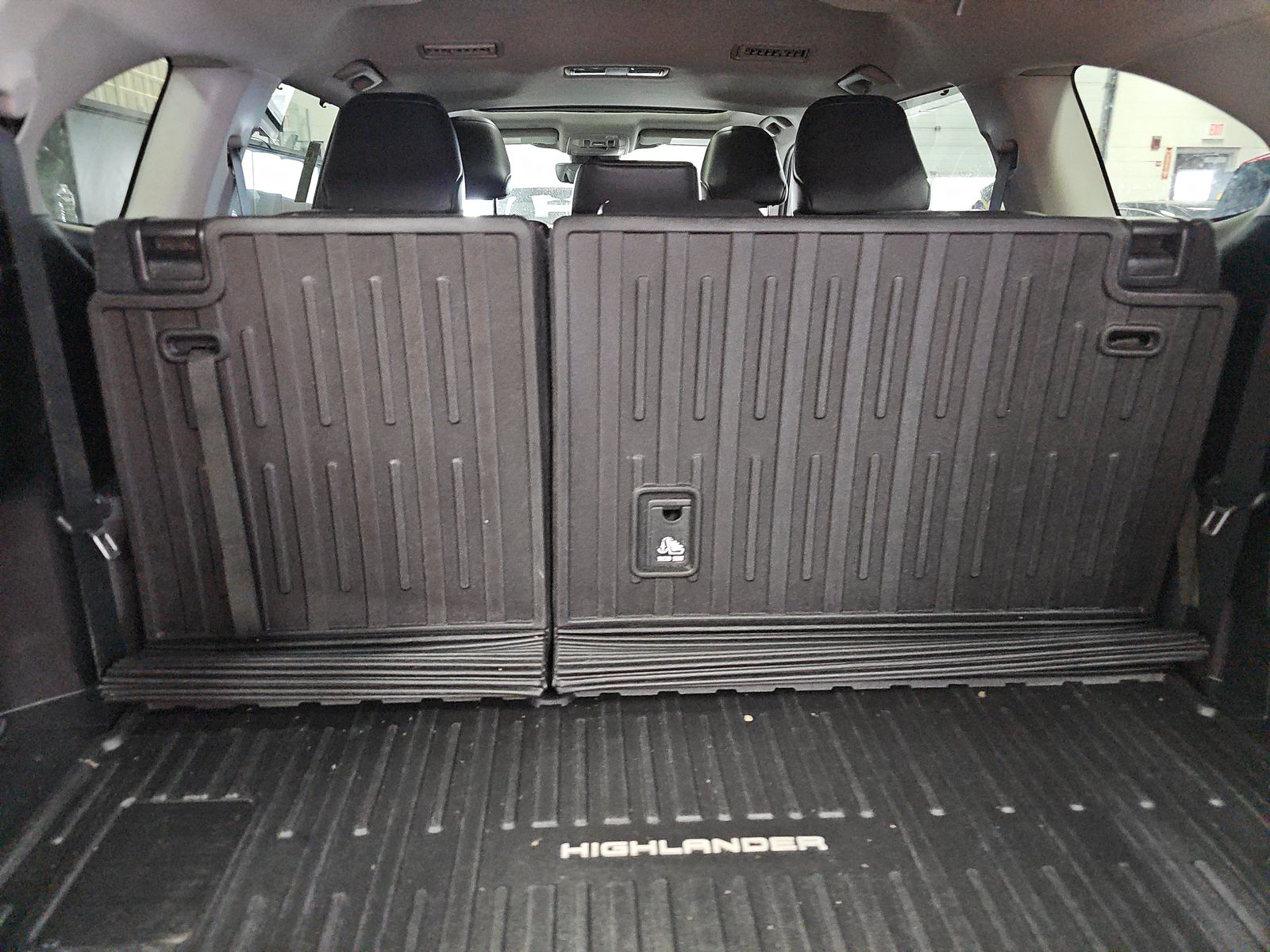 2022 Toyota Highlander XLE AWD