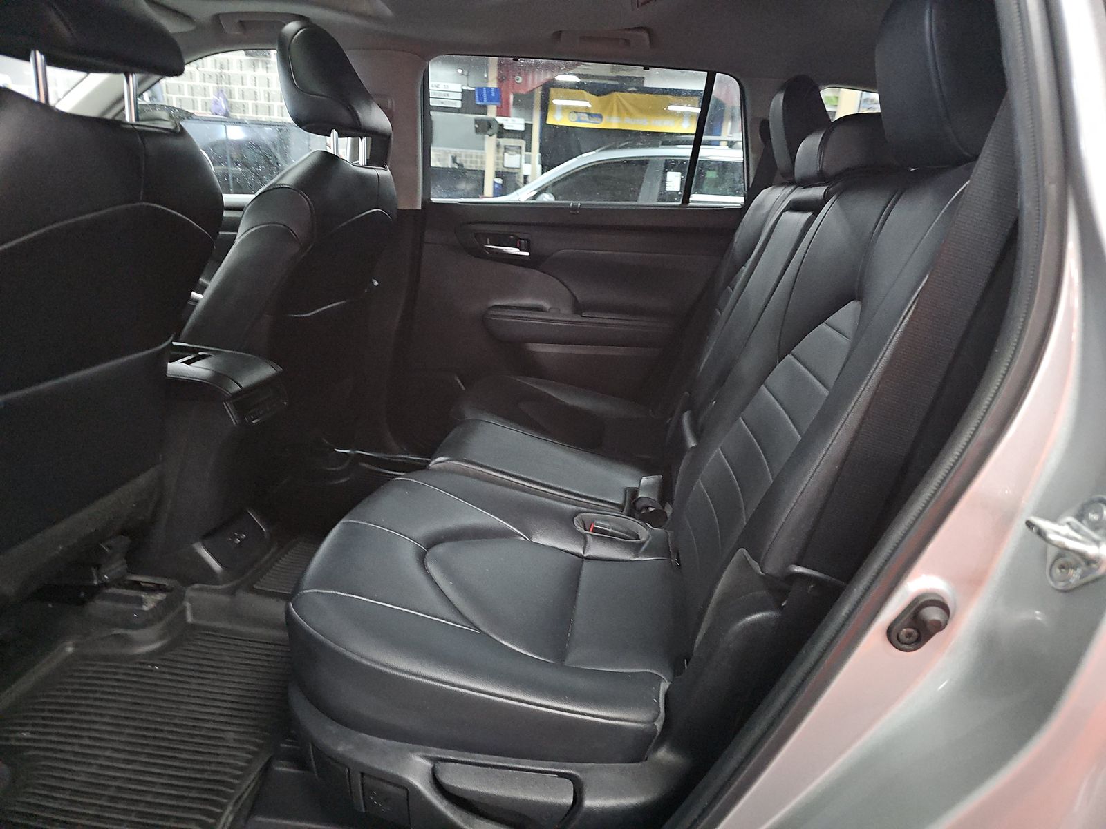 2022 Toyota Highlander XLE AWD