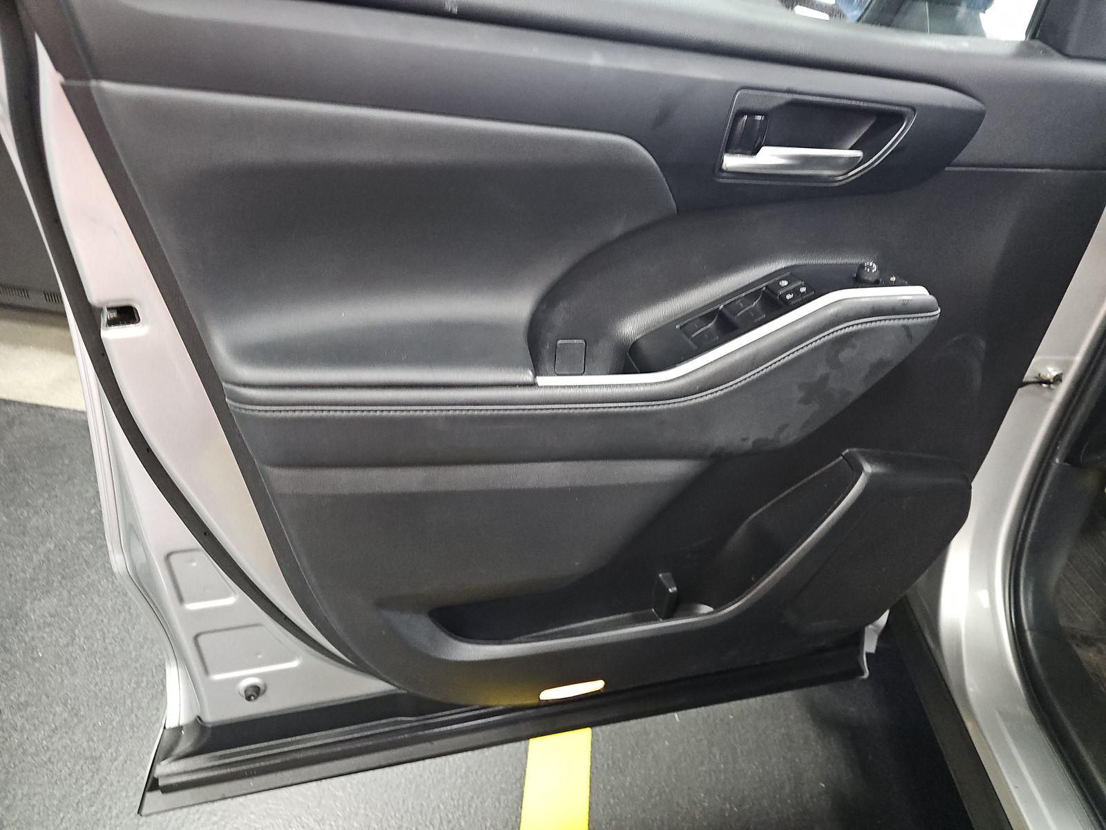 2022 Toyota Highlander XLE AWD