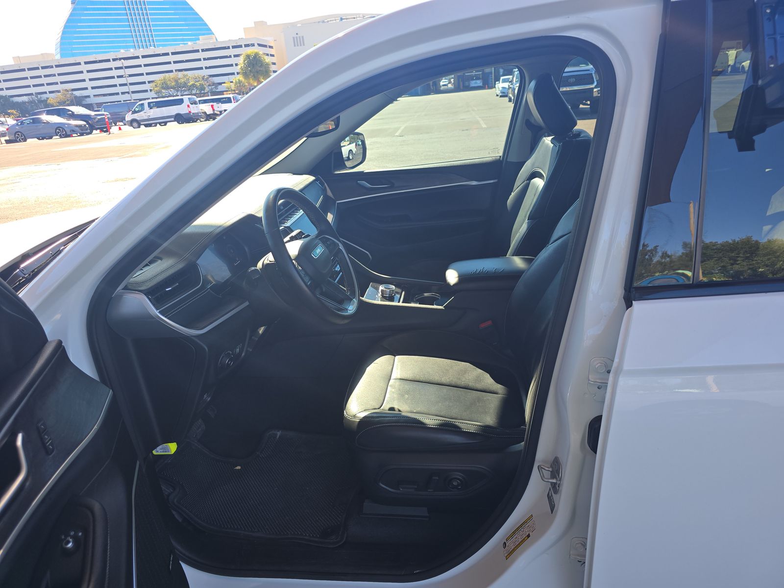 2022 Jeep Grand Cherokee Limited RWD