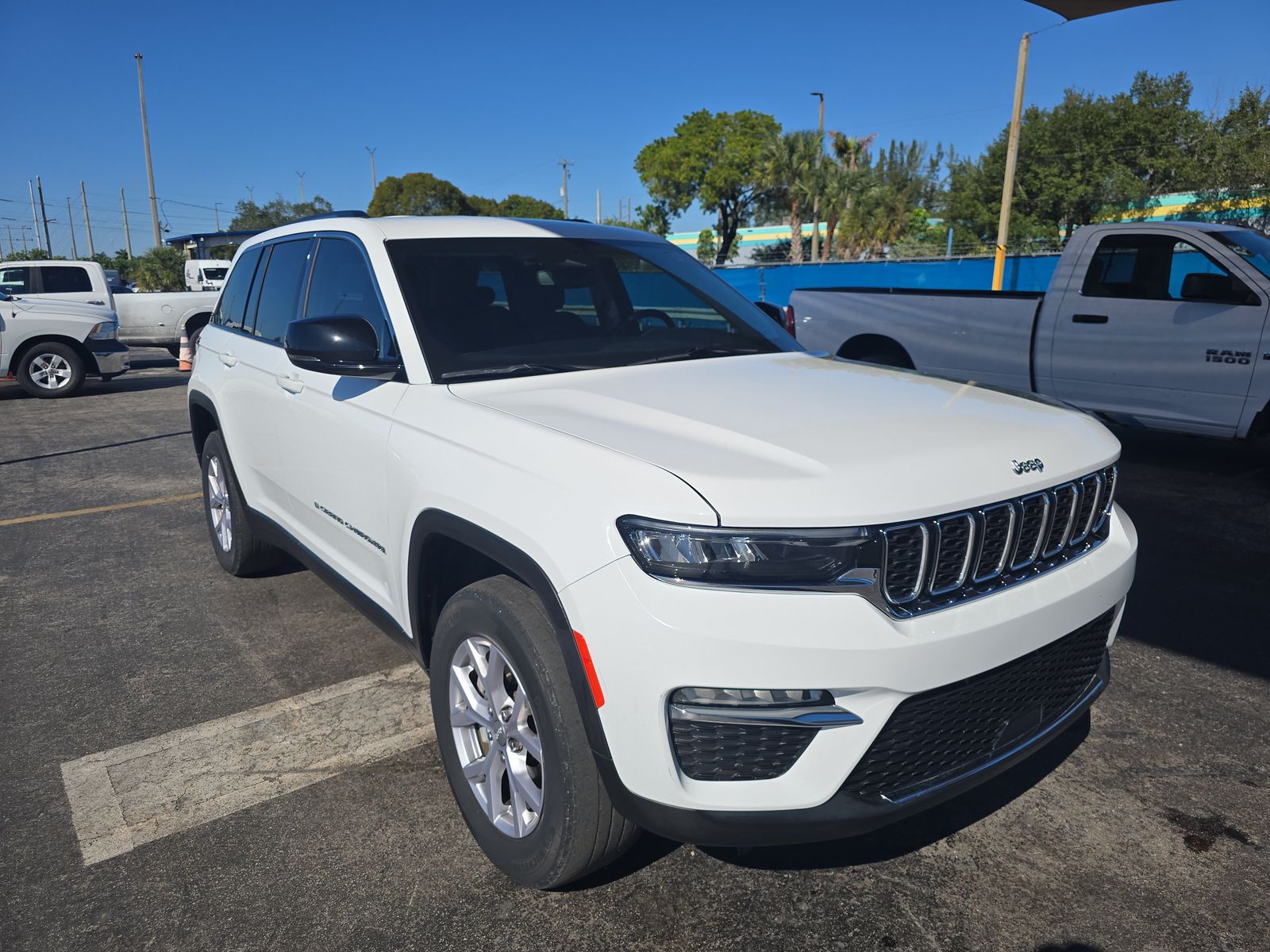 2022 Jeep Grand Cherokee Limited RWD