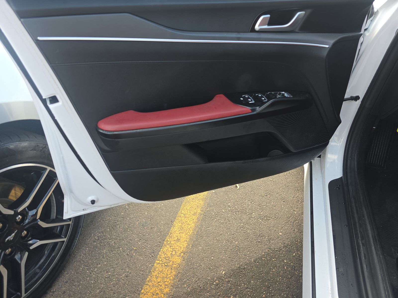 2024 Kia K5 GT-Line FWD