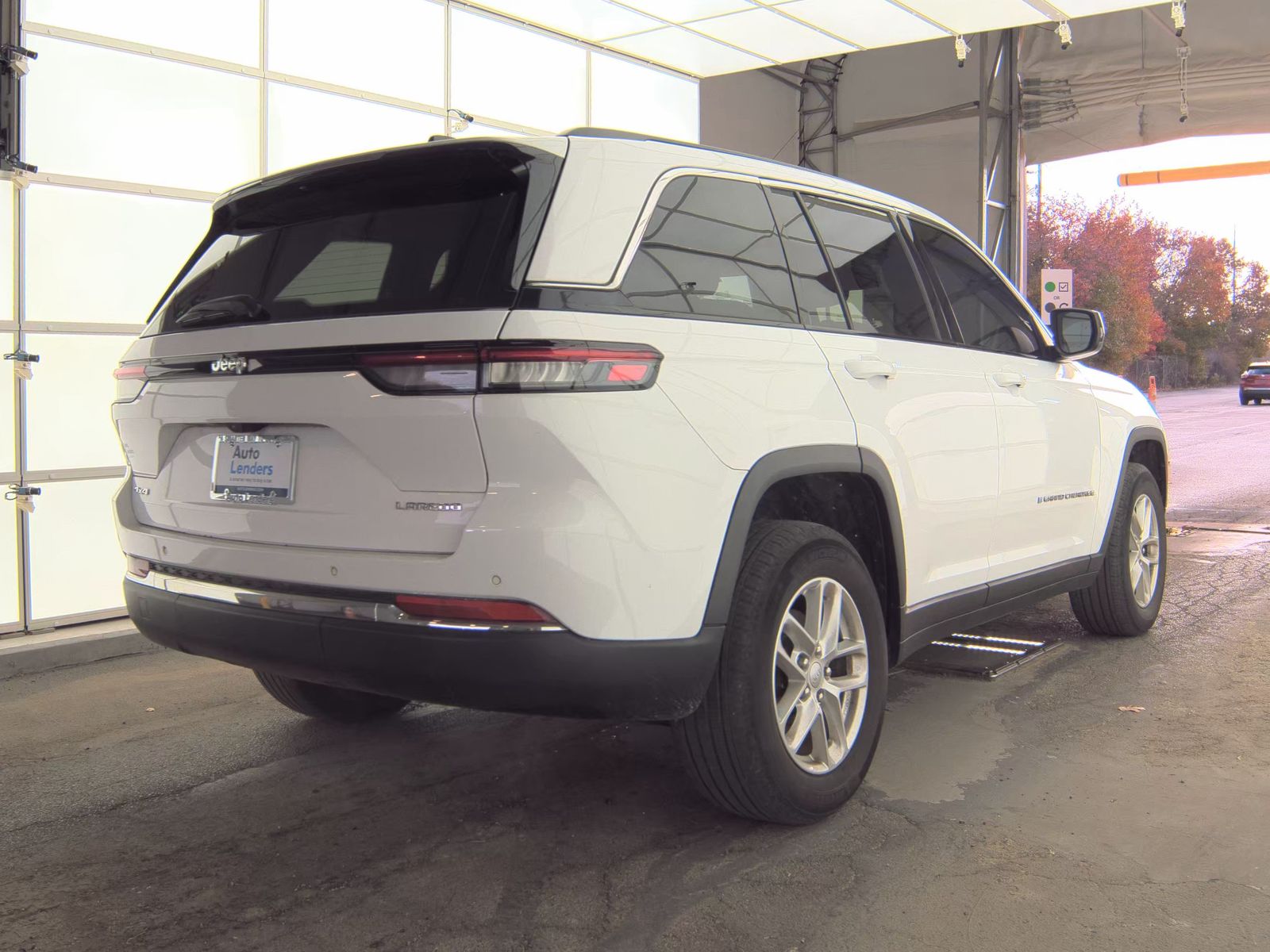 2023 Jeep Grand Cherokee Laredo AWD