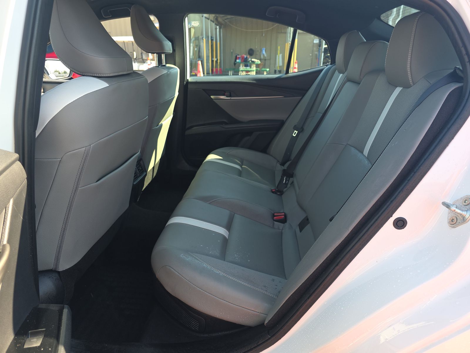 2025 Toyota Camry SE FWD