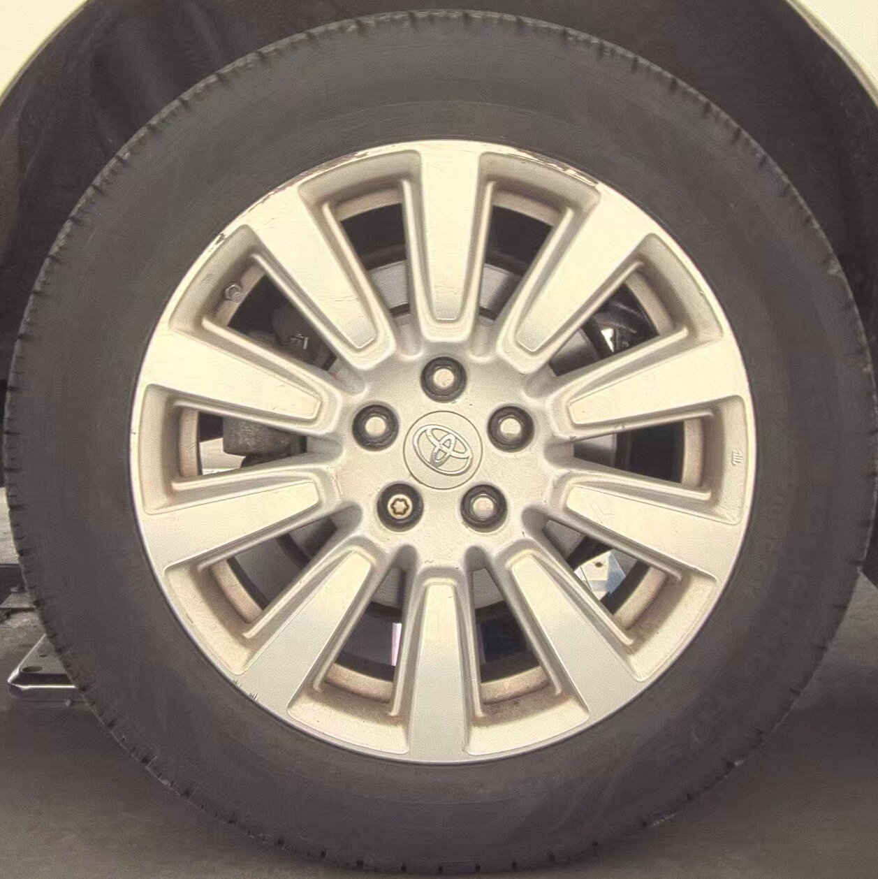 2017 Toyota Sienna XLE Premium AWD