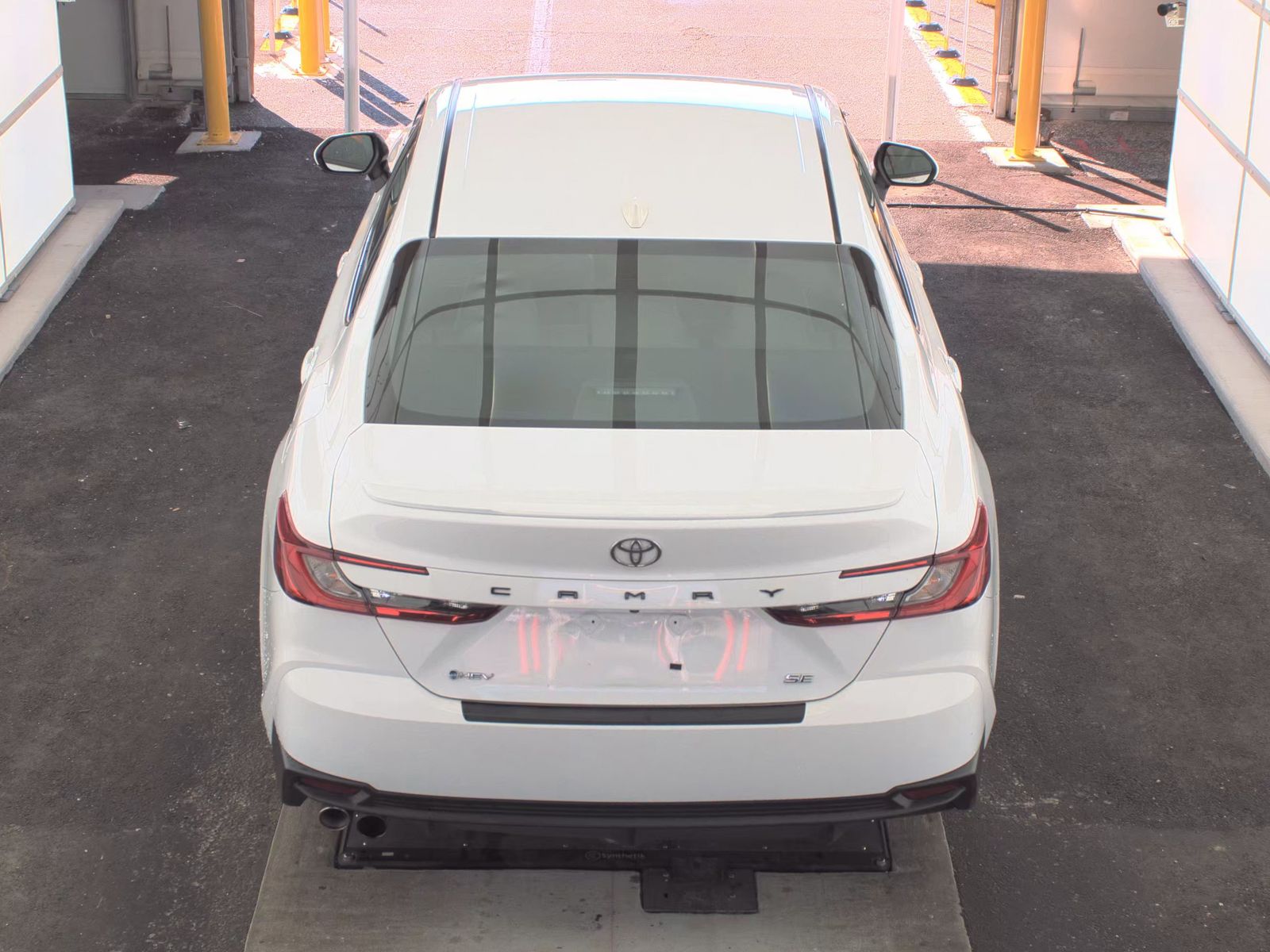 2025 Toyota Camry SE FWD