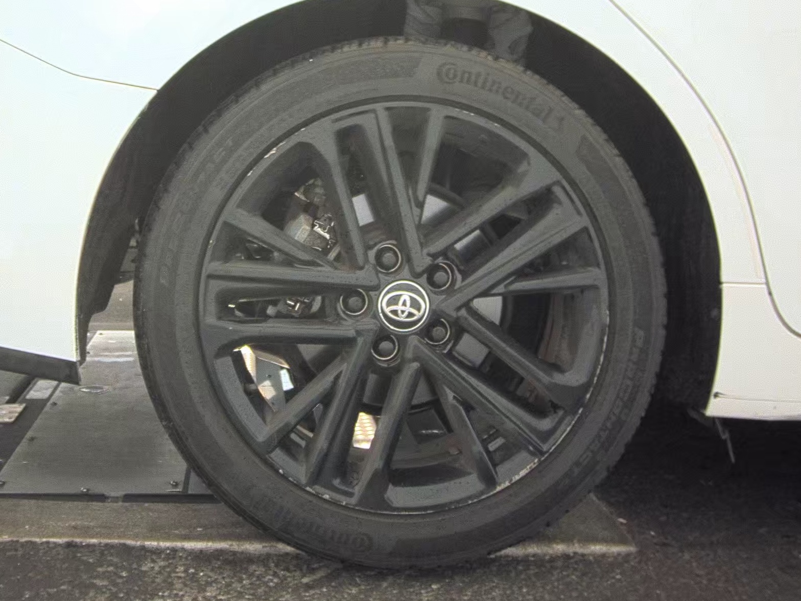 2025 Toyota Camry SE FWD