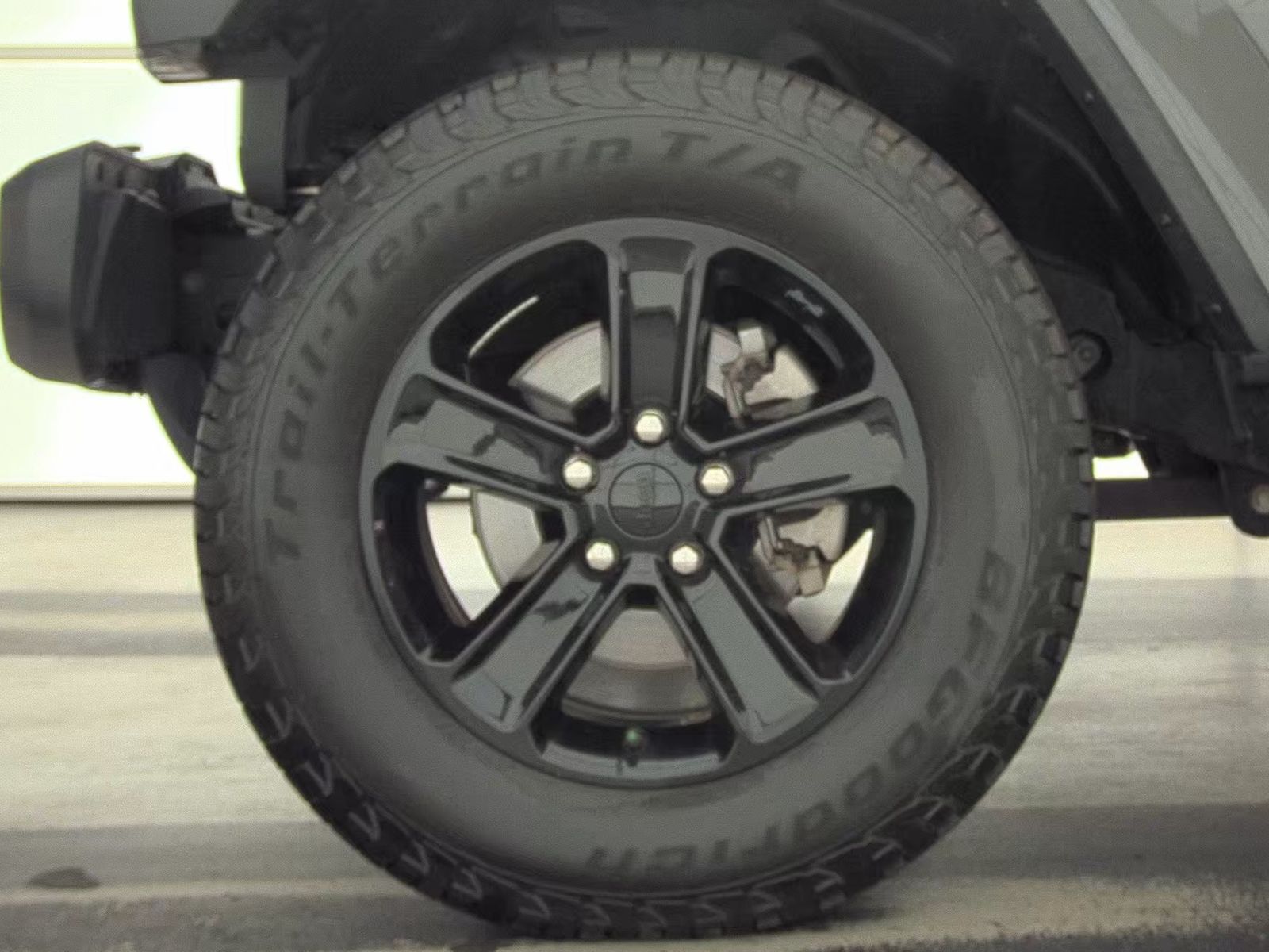 2020 Jeep Wrangler Unlimited Sahara Altitude Edition AWD