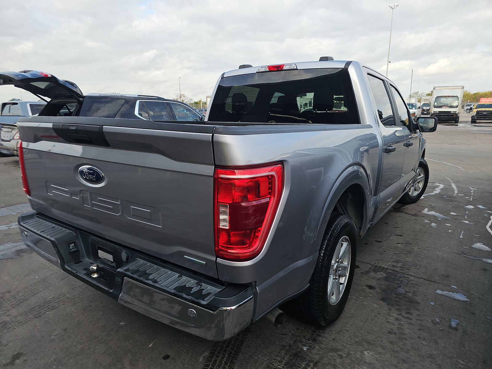 2021 Ford F-150 XLT RWD