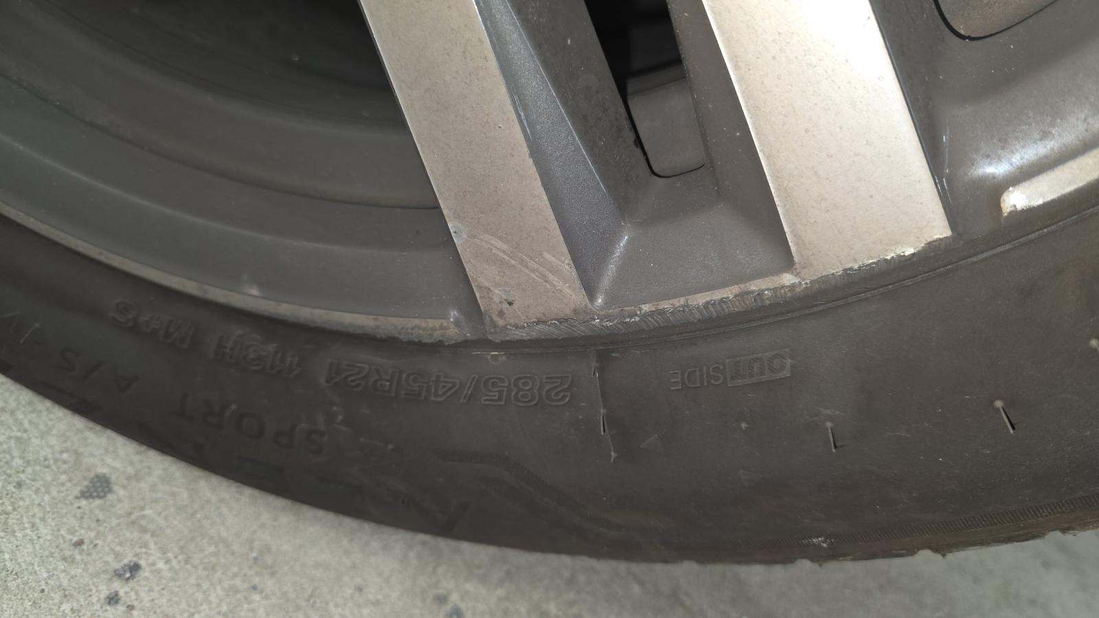 2024 BMW X7 M60i AWD