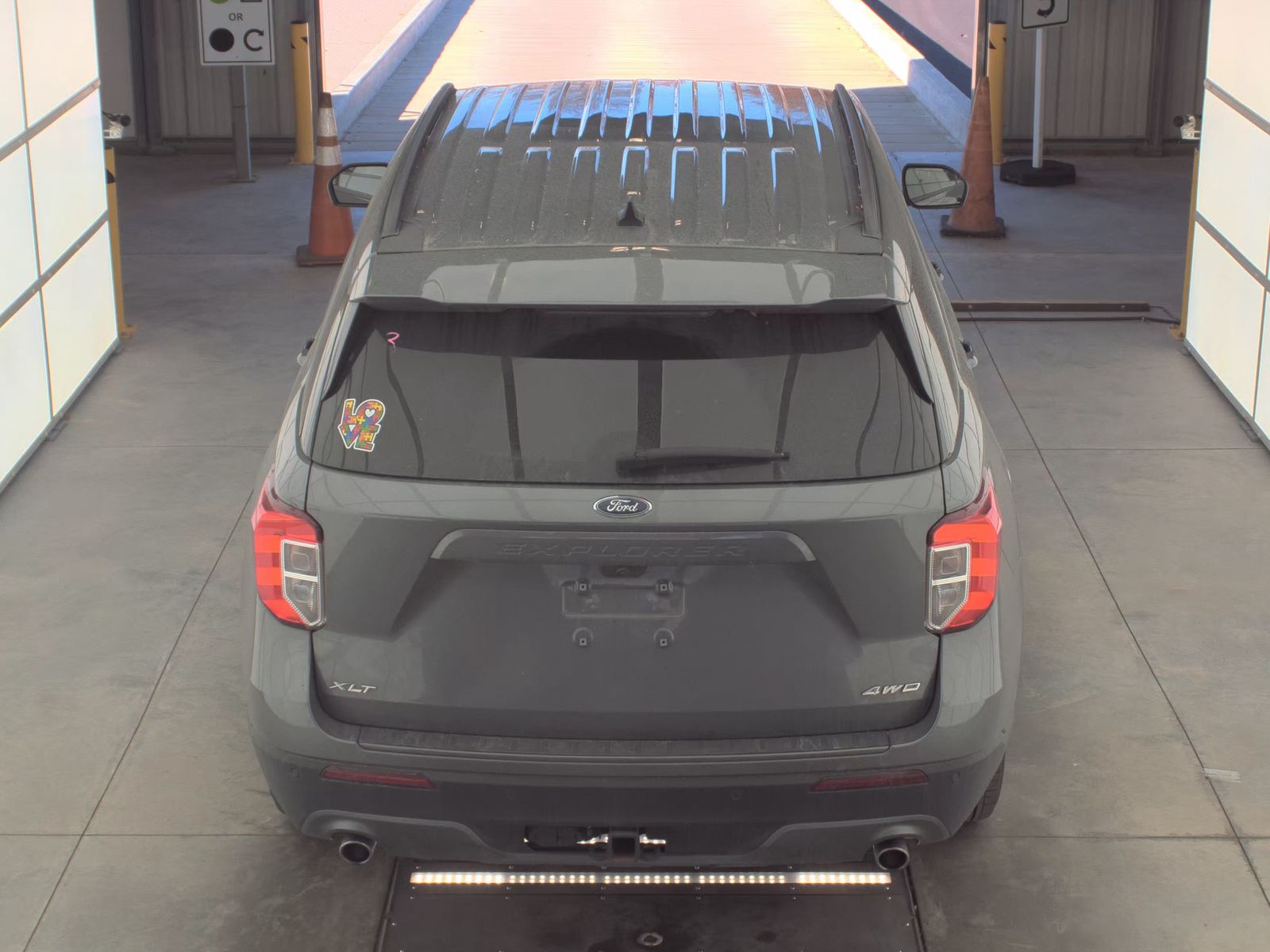 2023 Ford Explorer XLT AWD