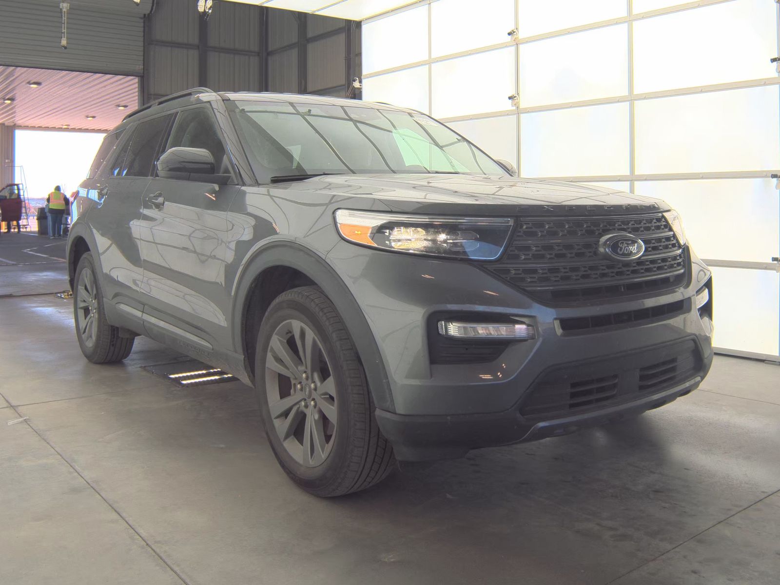 2023 Ford Explorer XLT AWD