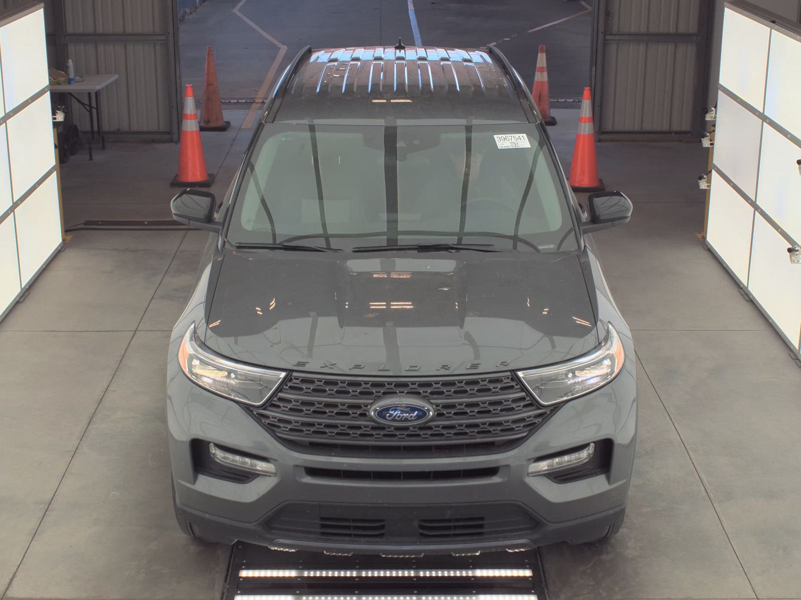 2023 Ford Explorer XLT AWD