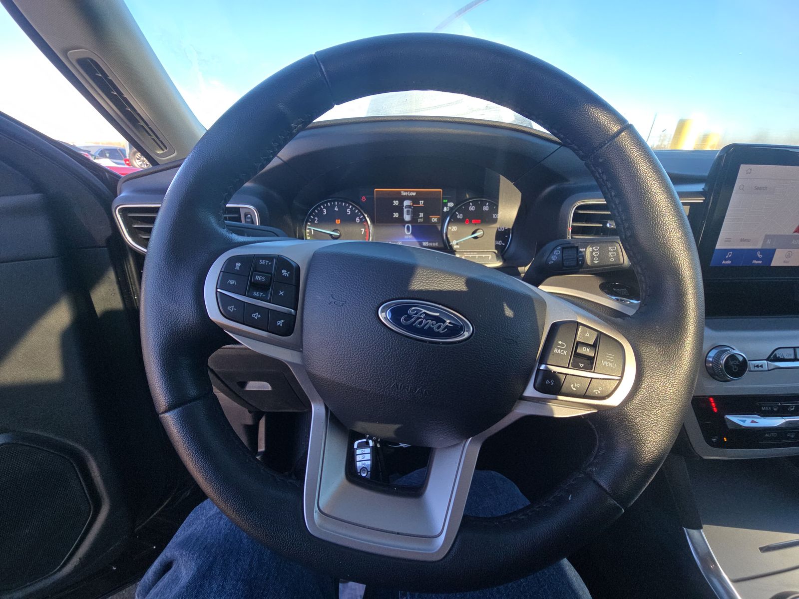 2023 Ford Explorer XLT AWD