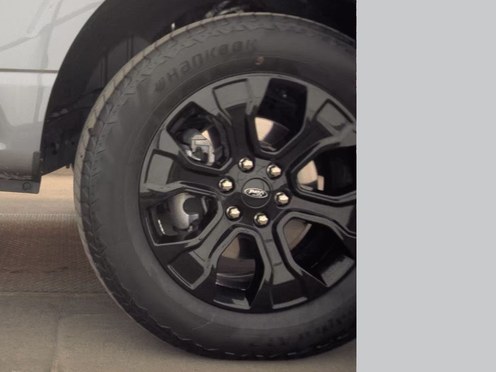 2023 Ford F-150 XL AWD