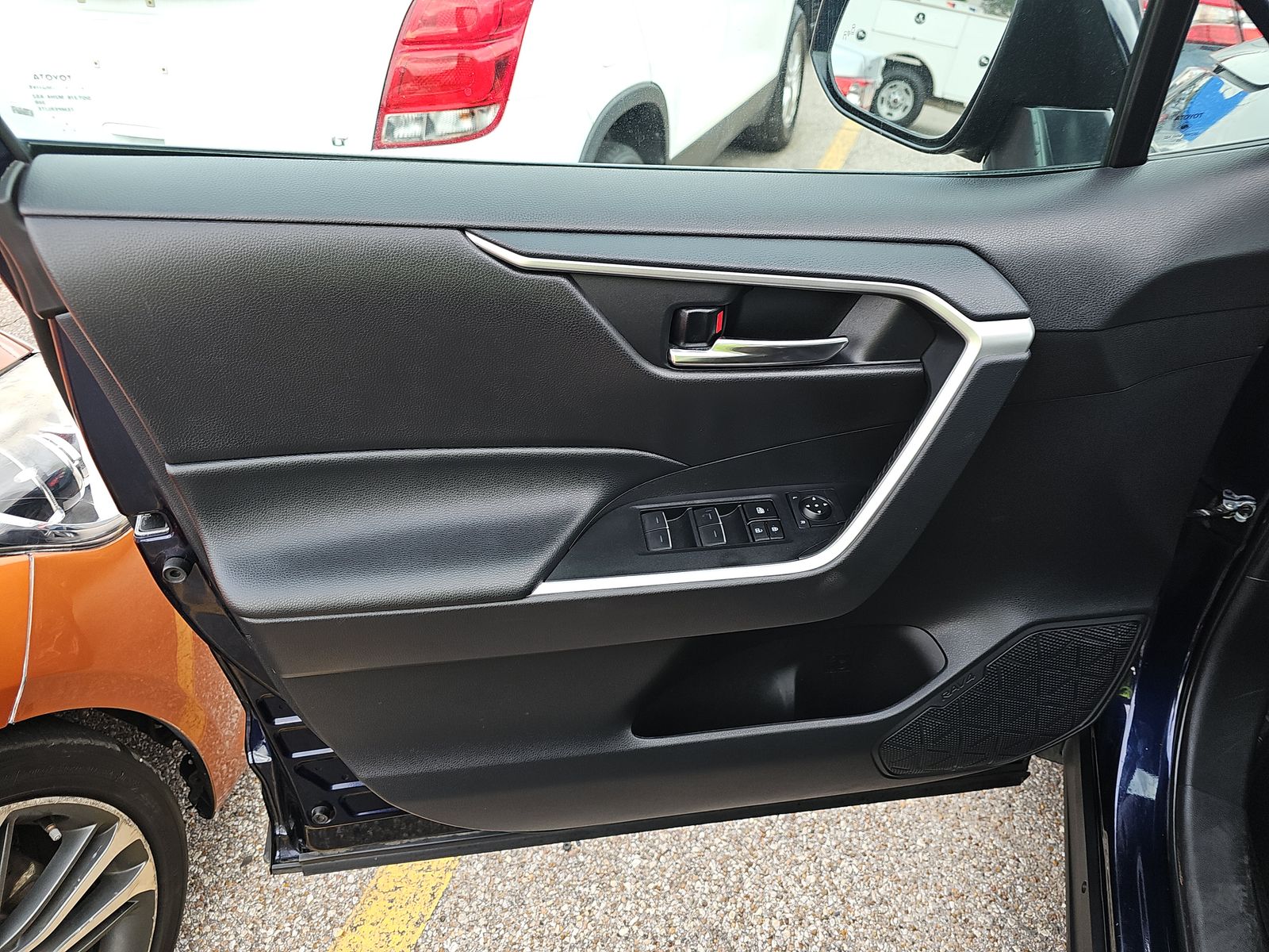 2024 Toyota RAV4 Hybrid XLE AWD