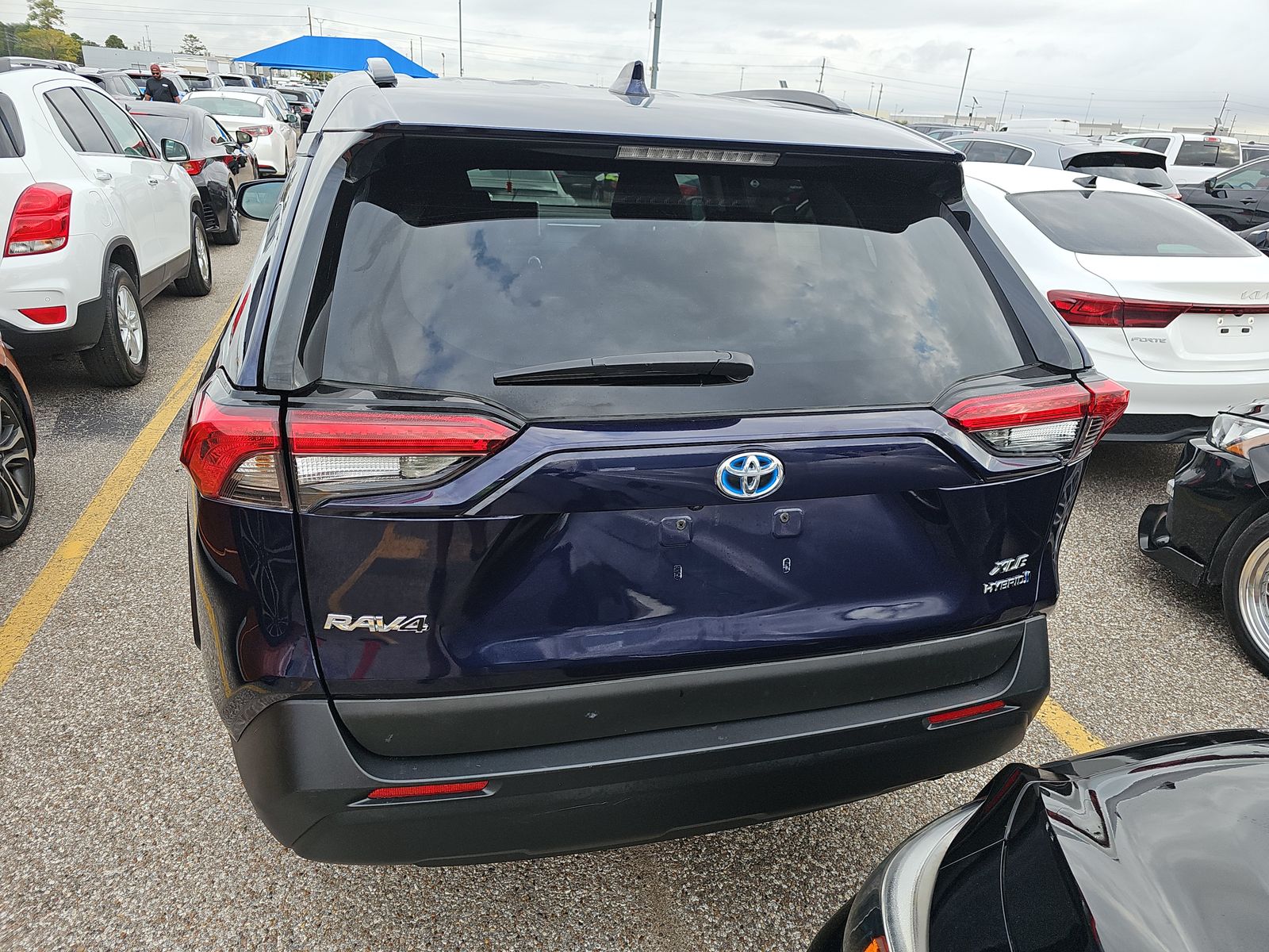 2024 Toyota RAV4 Hybrid XLE AWD