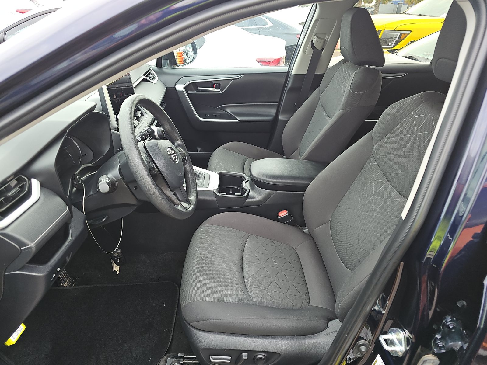 2024 Toyota RAV4 Hybrid XLE AWD