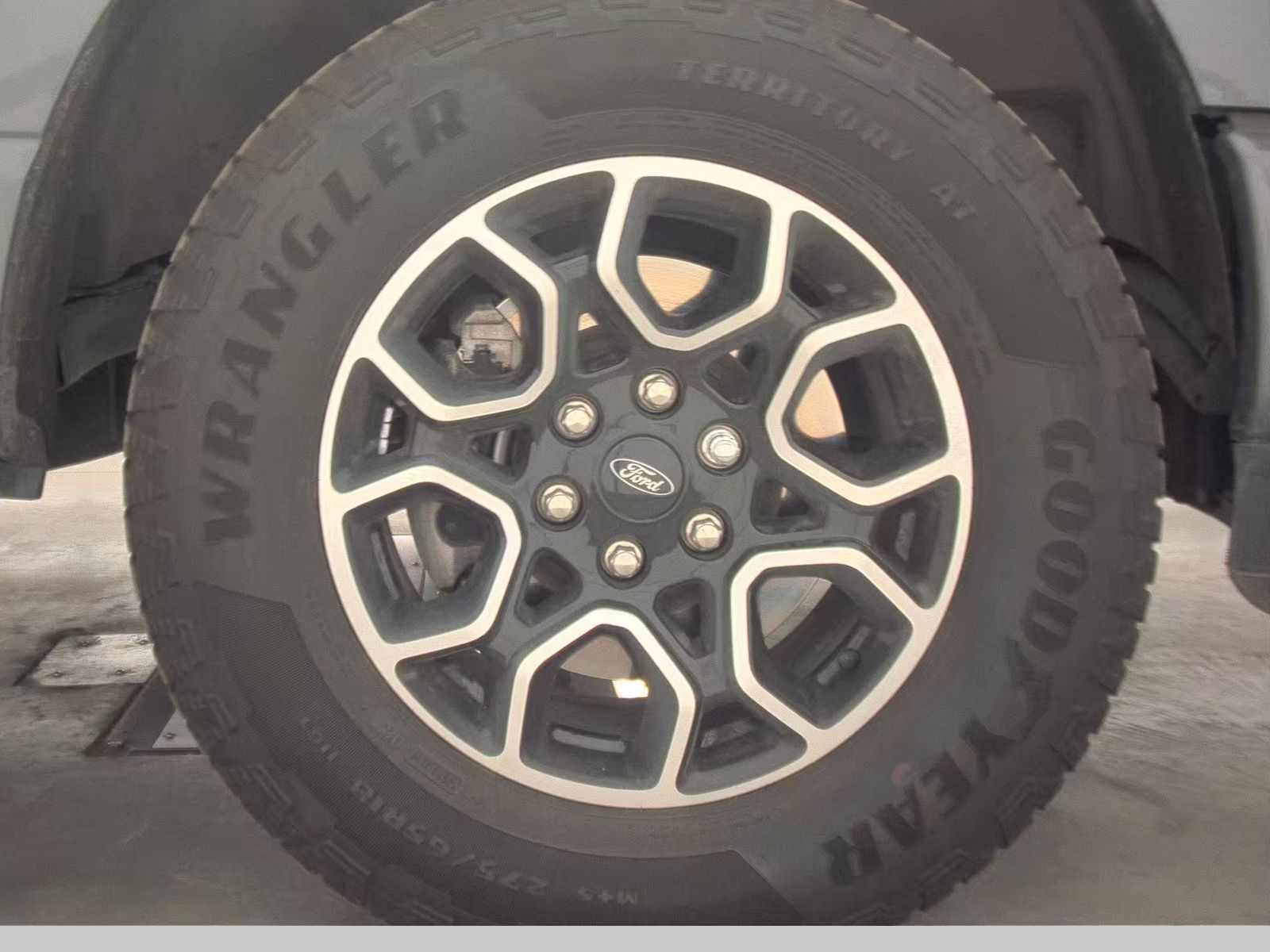 2023 Ford F-150 XLT AWD