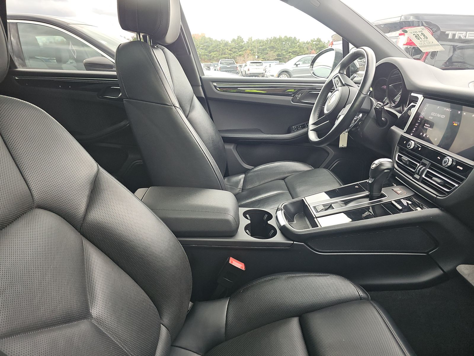 2024 Porsche Macan Base AWD