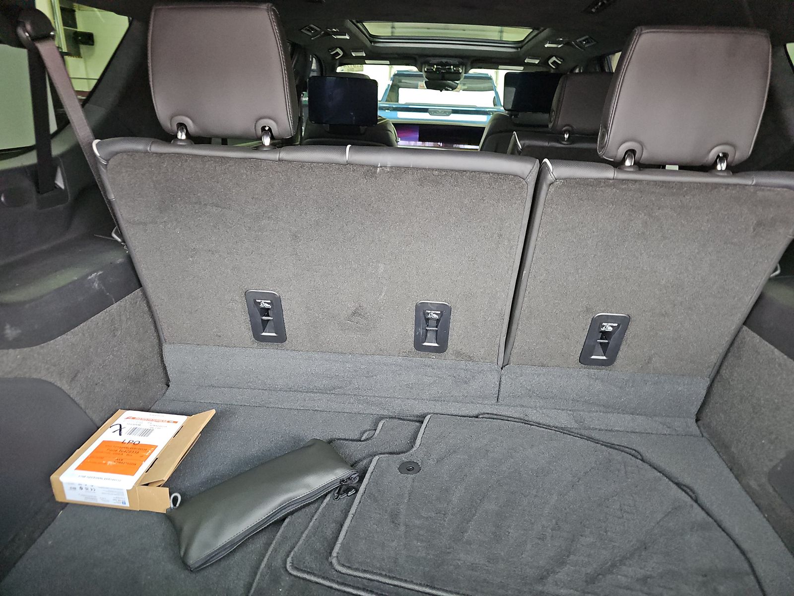 2025 Cadillac Escalade ESV Sport Platinum AWD