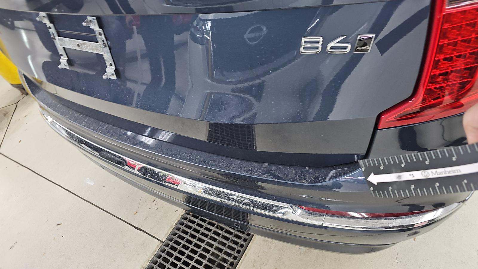 2023 Volvo XC90 B6 Plus AWD